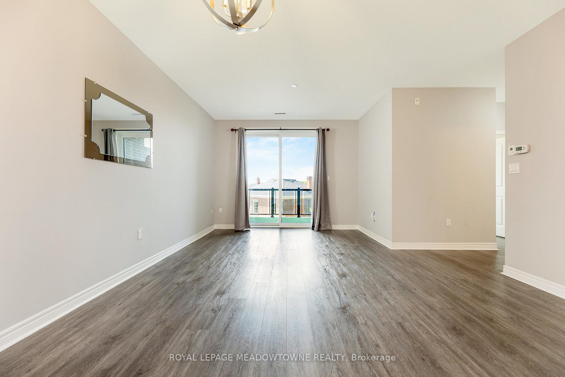 Photo 36 of Unit 310, 33 Whitmer Street, Milton, Scott — HOMEH