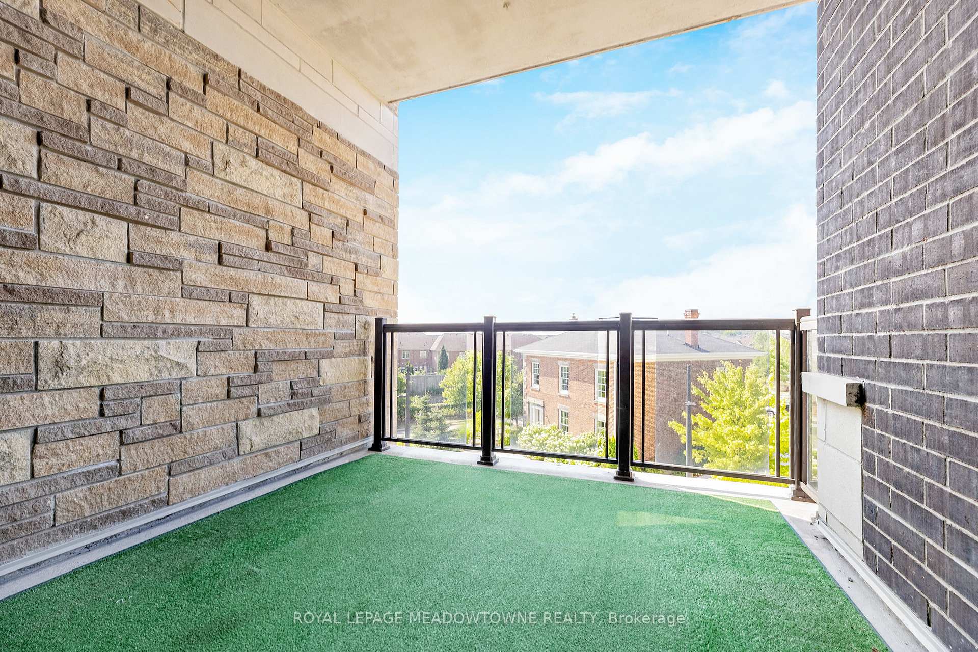 Photo 42 of Unit 310, 33 Whitmer Street, Milton, Scott — HOMEH