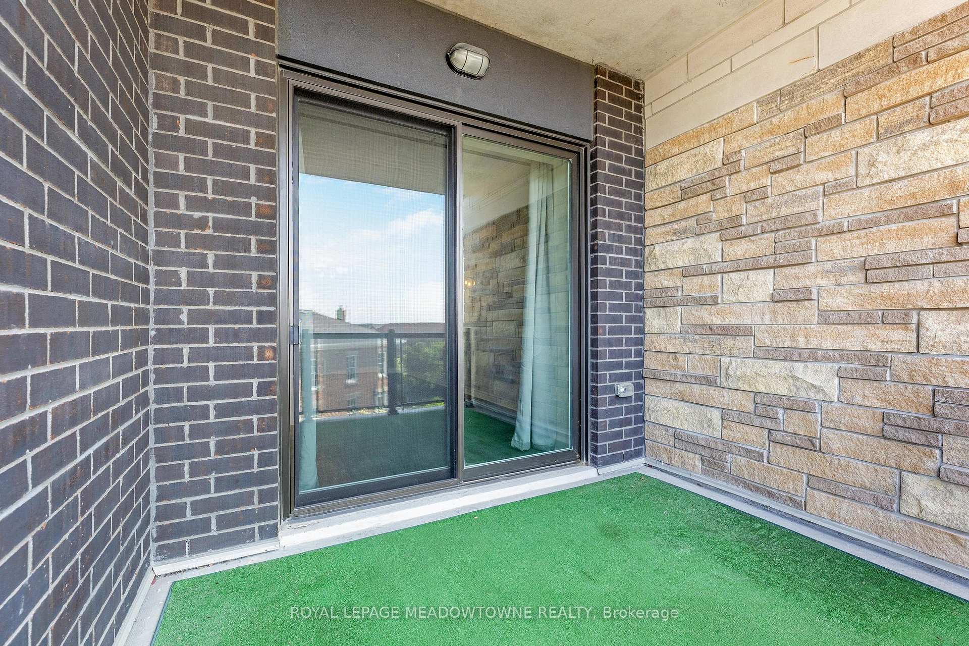 Photo 22 of Unit 310, 33 Whitmer Street, Milton, Scott — HOMEH