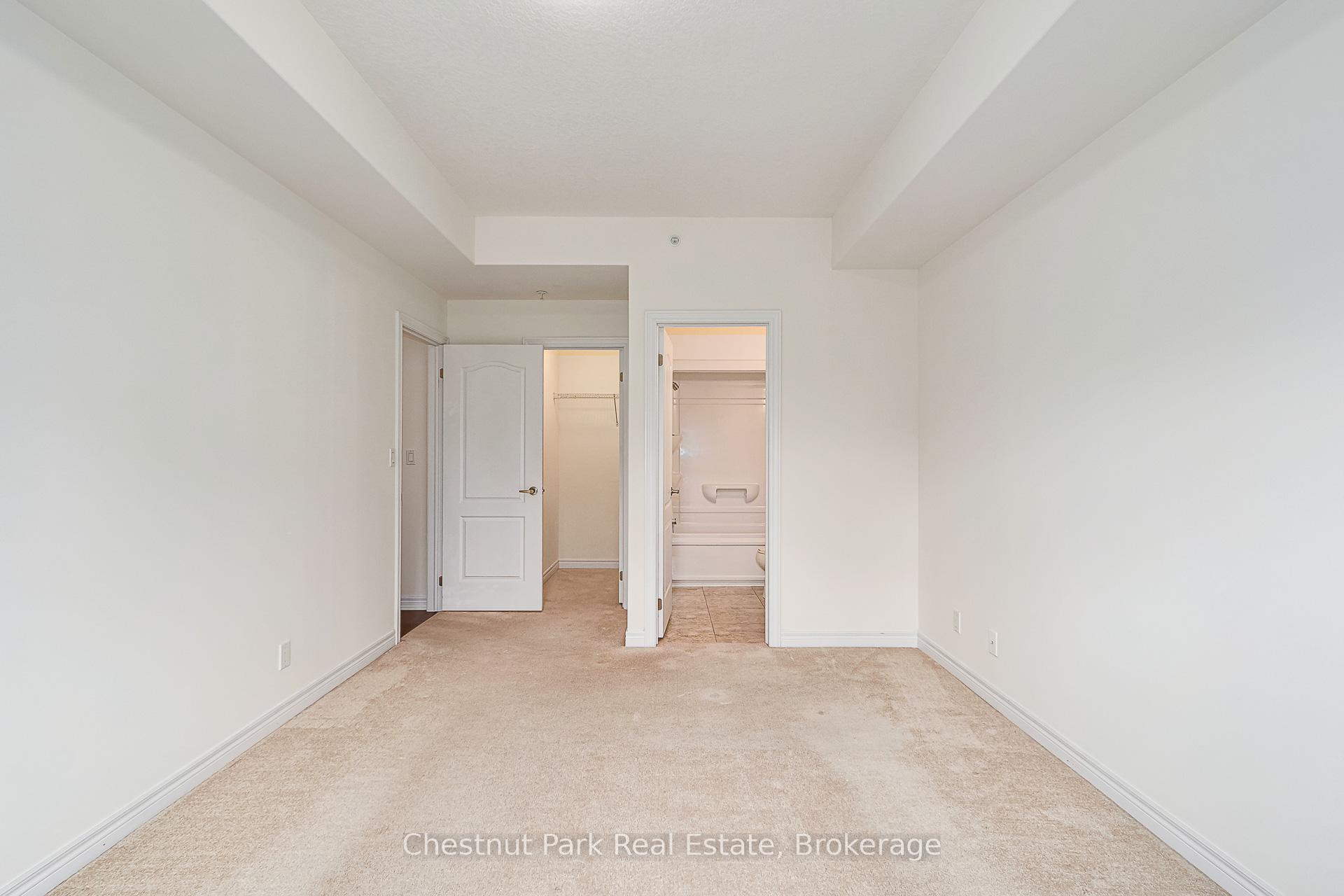 Photo 16 of Unit 306, 1 Chamberlain Crescent, Collingwood — HOMEH