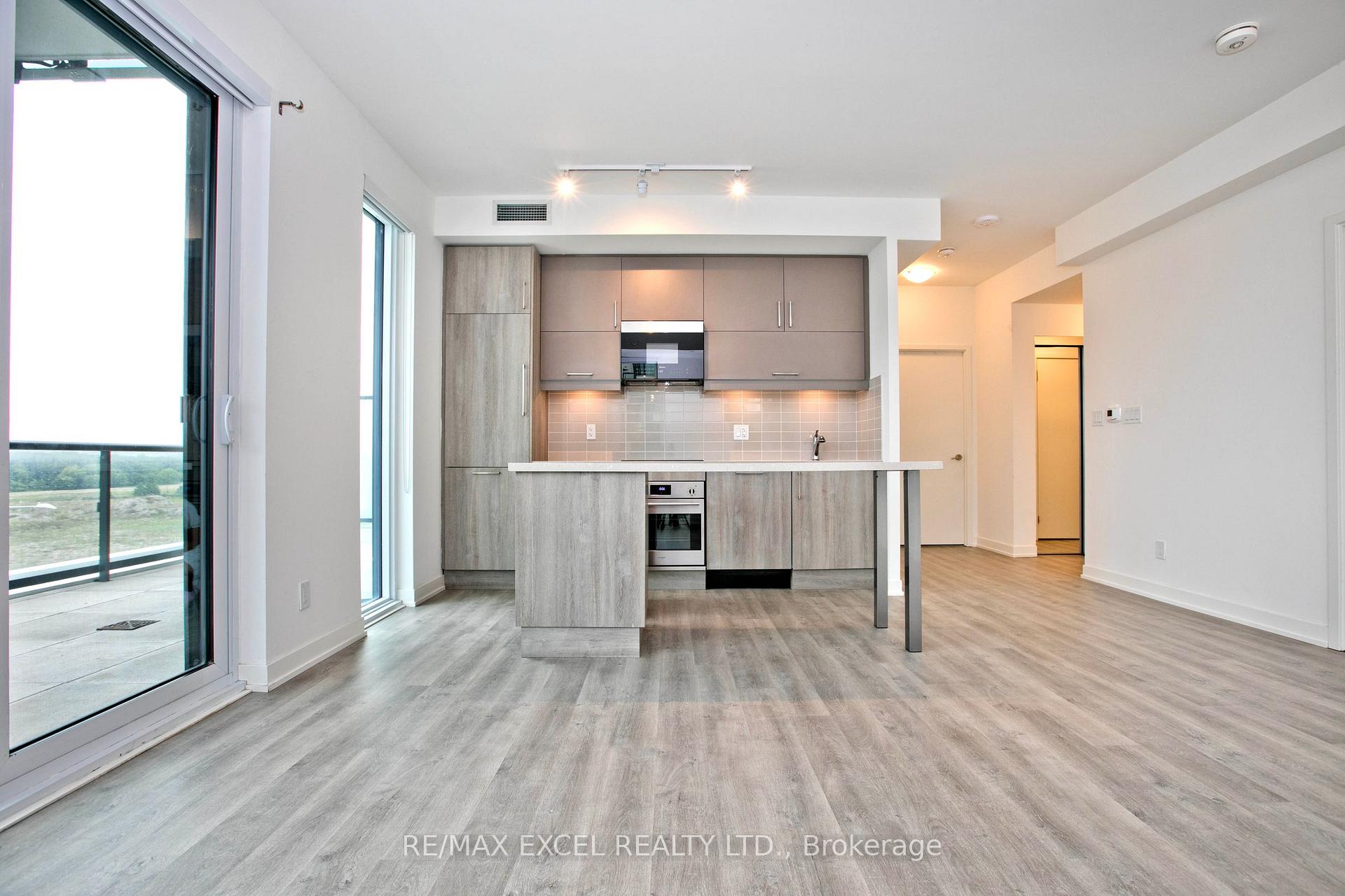 Photo 7 of Unit 504, 292 Verdale Crossing, Markham, Unionville — HOMEH
