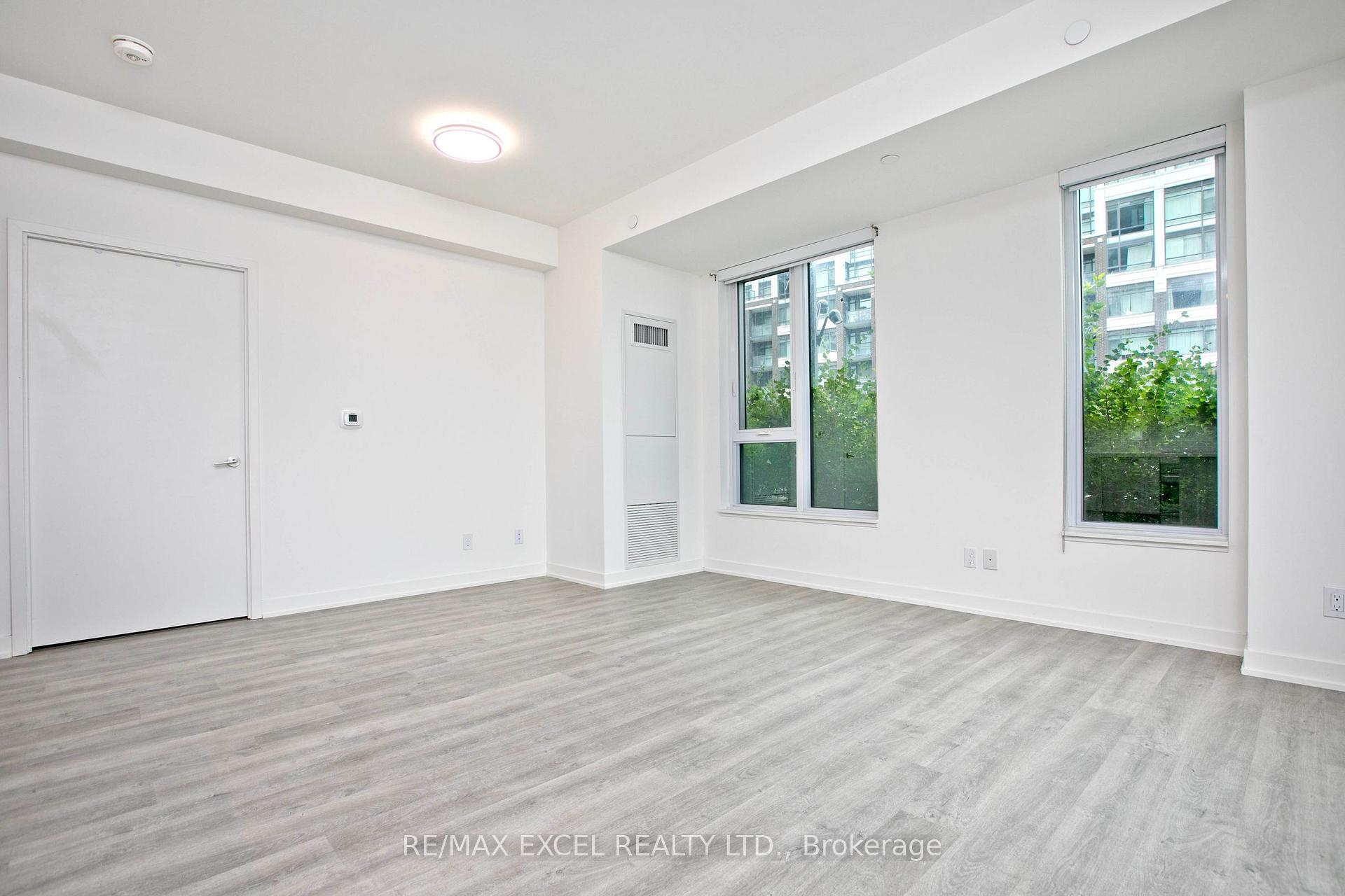 Photo 6 of Unit 504, 292 Verdale Crossing, Markham, Unionville — HOMEH