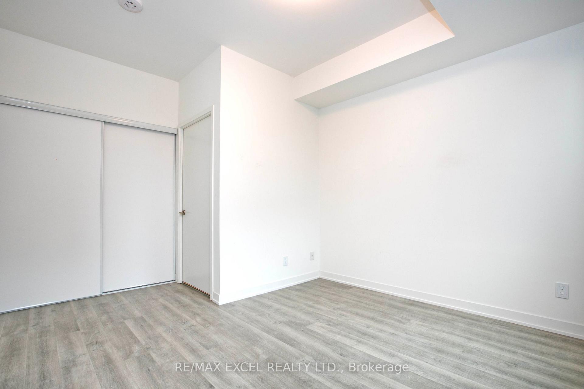 Photo 16 of Unit 504, 292 Verdale Crossing, Markham, Unionville — HOMEH