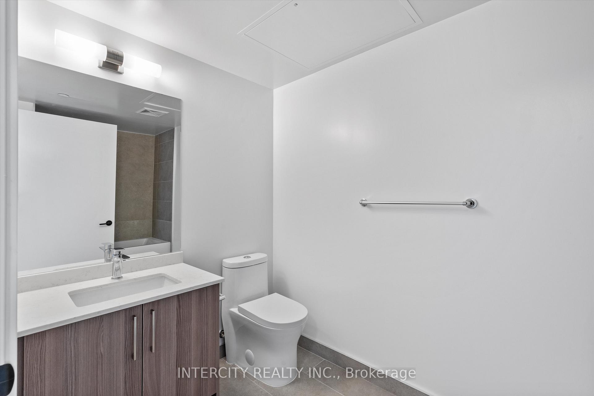 Photo 8 of Unit 317, 2075 King Road, King, King City — HOMEH