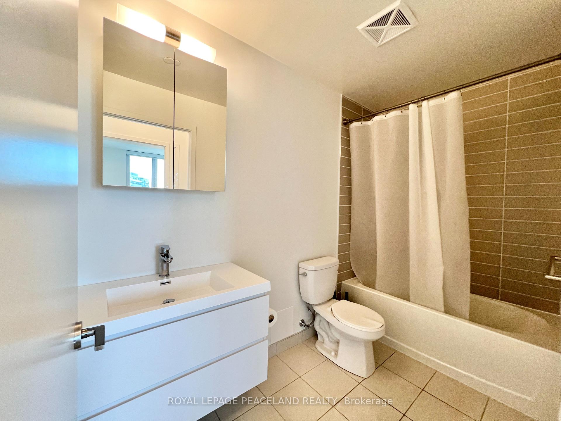 Photo 3 of Unit 1514, 292 Verdale Crossing, Markham, Unionville — HOMEH