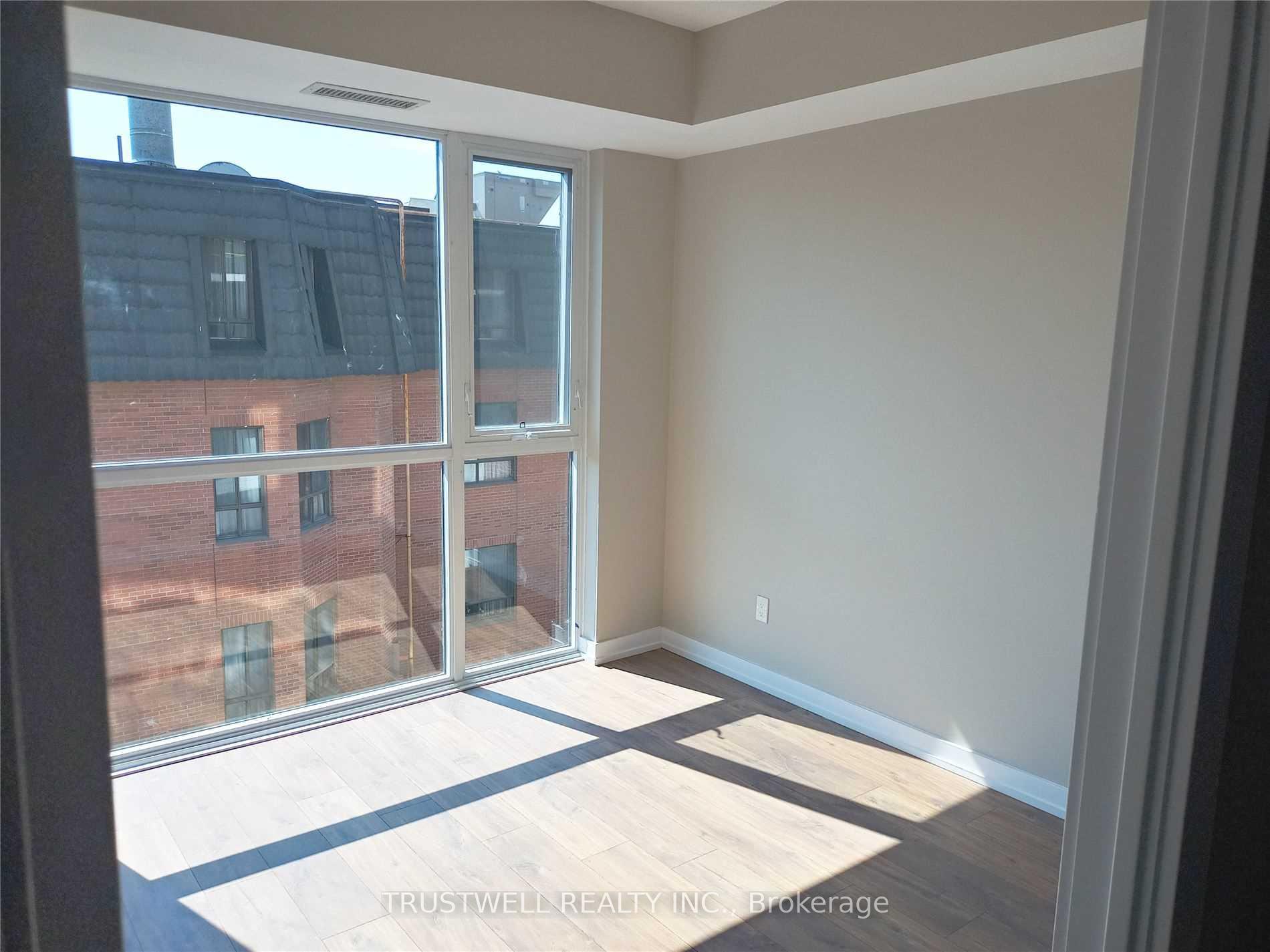 Photo 6 of Unit 317, 50 Ann Street, Caledon, Bolton West — HOMEH