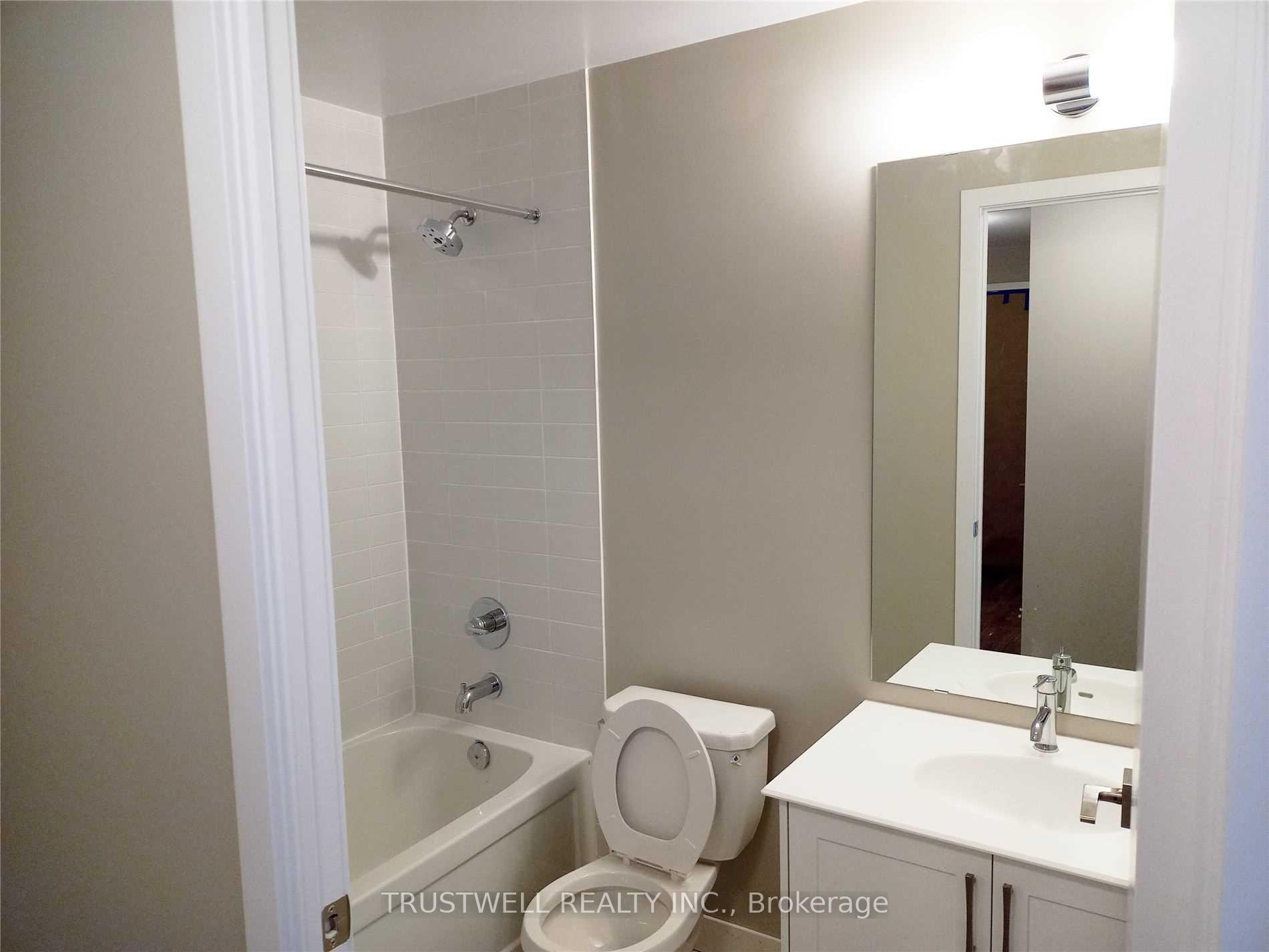 Photo 7 of Unit 317, 50 Ann Street, Caledon, Bolton West — HOMEH