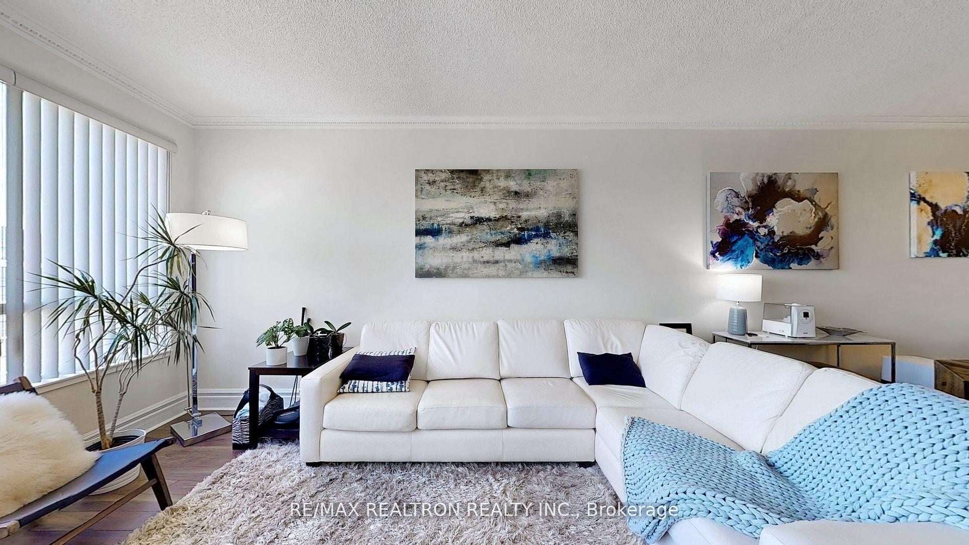 Photo 5 of Unit Lph 6, 48 Suncrest Boulevard, Markham, Commerce Valley — HOMEH