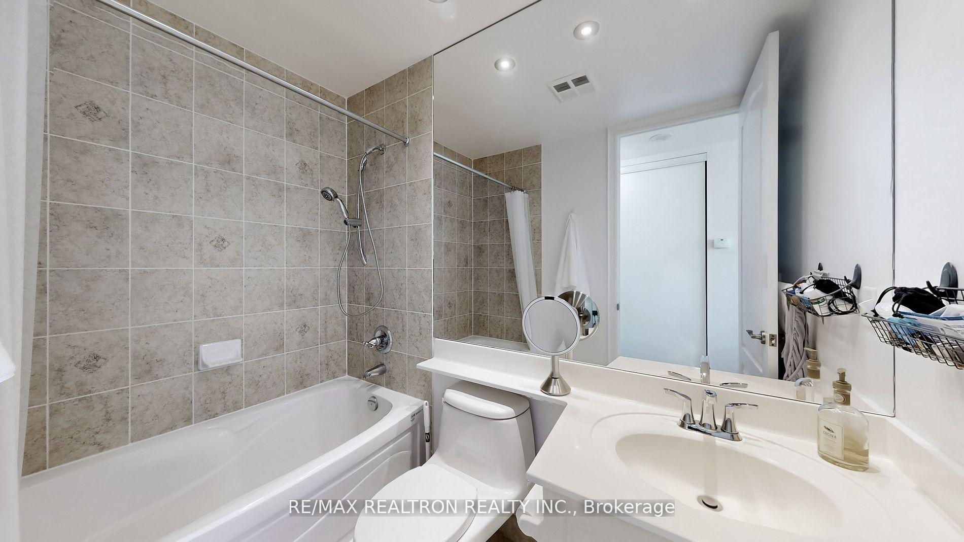 Photo 13 of Unit Lph 6, 48 Suncrest Boulevard, Markham, Commerce Valley — HOMEH