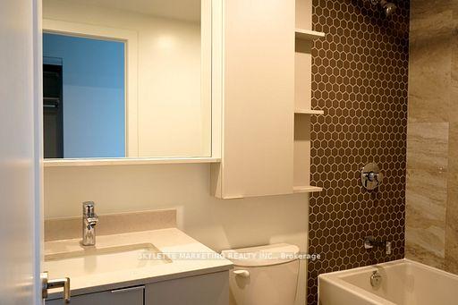 Photo 3 of Unit N1905, 9 Clegg Road W, Markham, Unionville — HOMEH