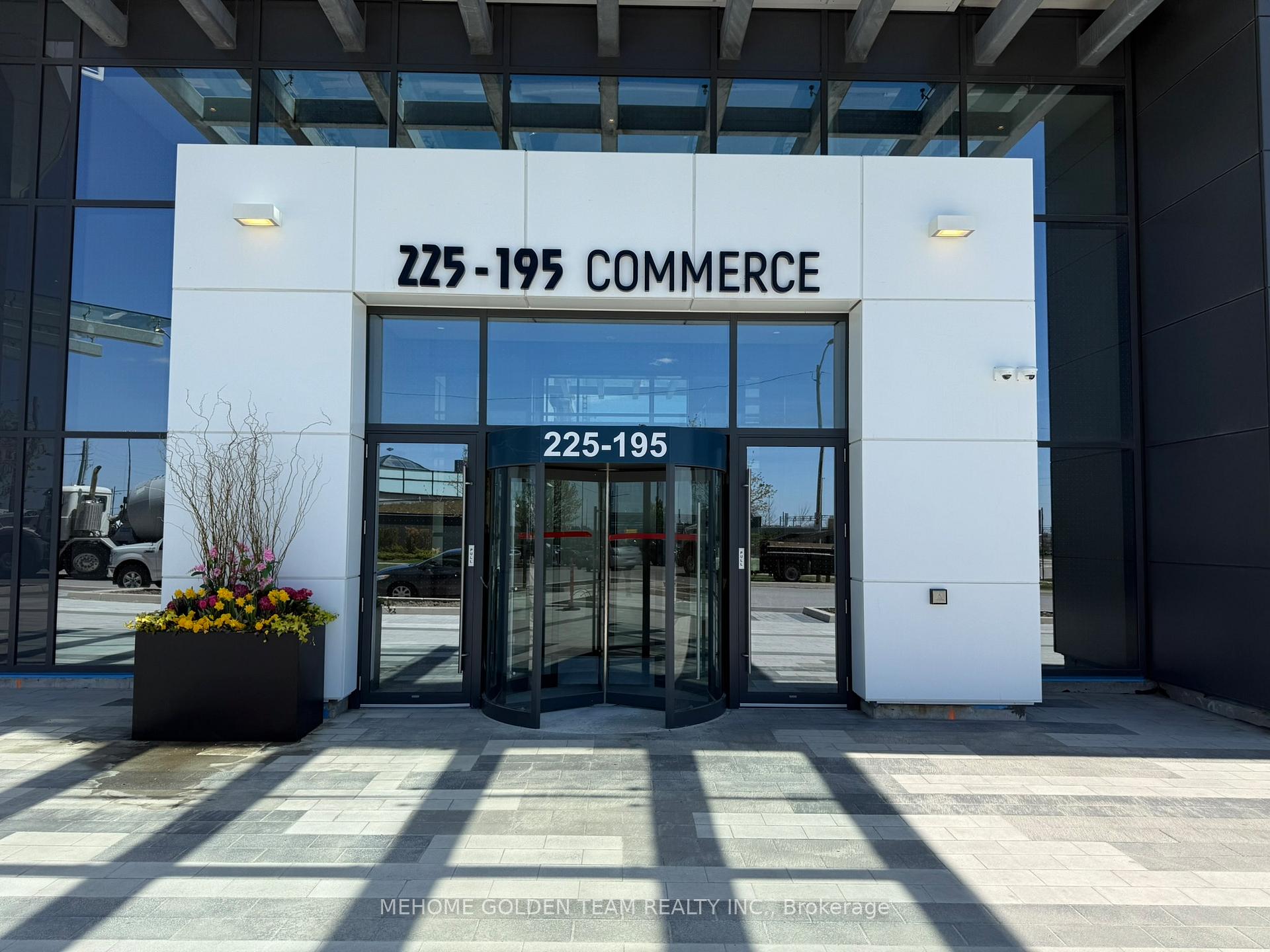 Front of Unit 802, 195 Commerce Street