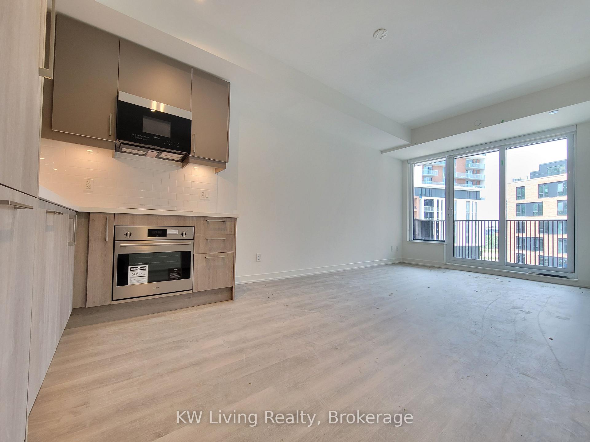 Photo 3 of Unit 720, 38 Simcoe Promenade, Markham, Unionville — HOMEH