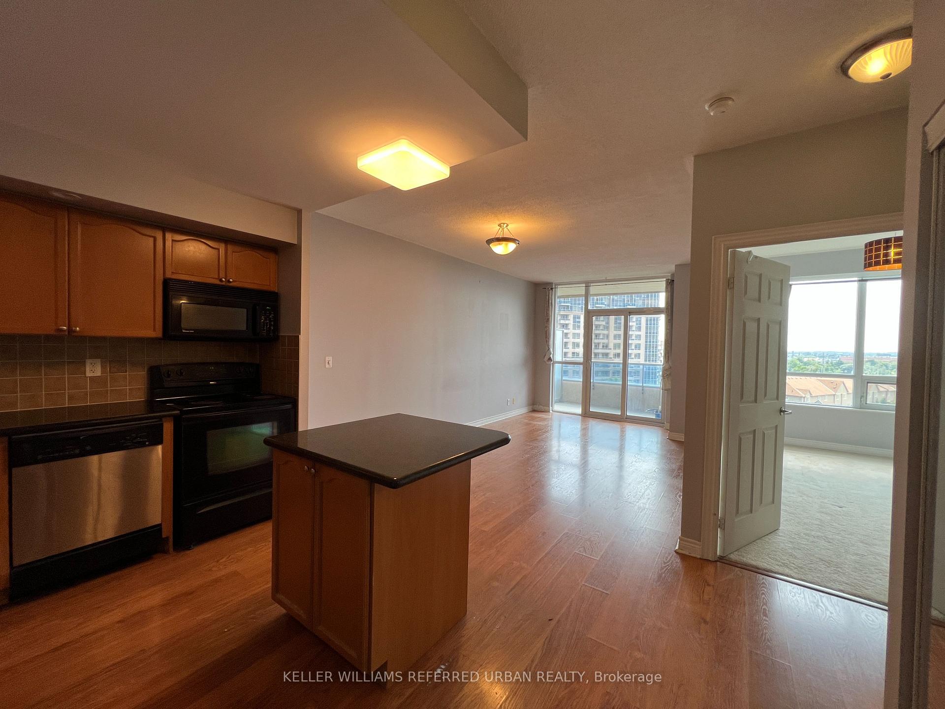 Photo 1 of Unit 907, 33 Cox Boulevard, Markham, Unionville — HOMEH