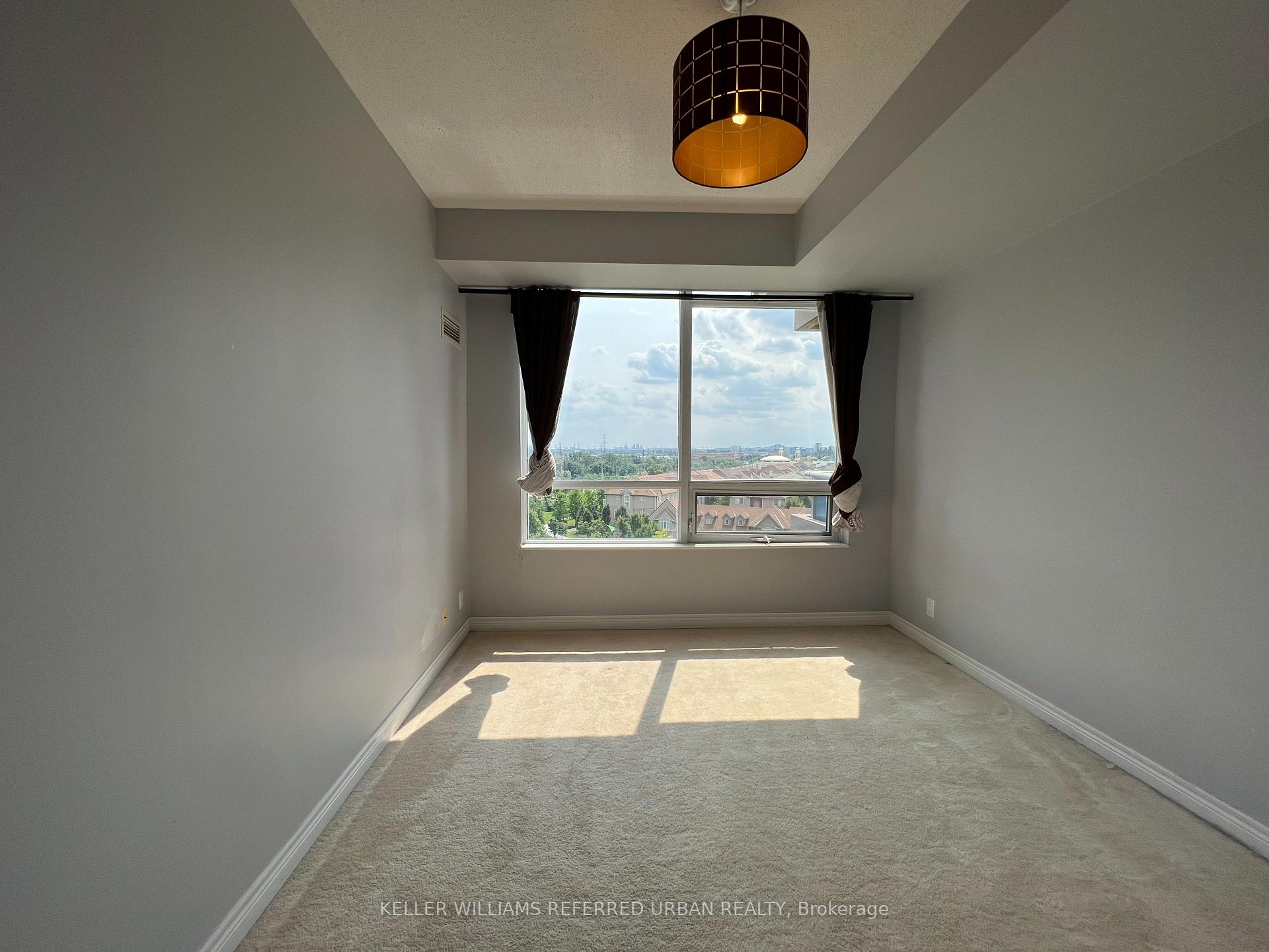 Photo 2 of Unit 907, 33 Cox Boulevard, Markham, Unionville — HOMEH