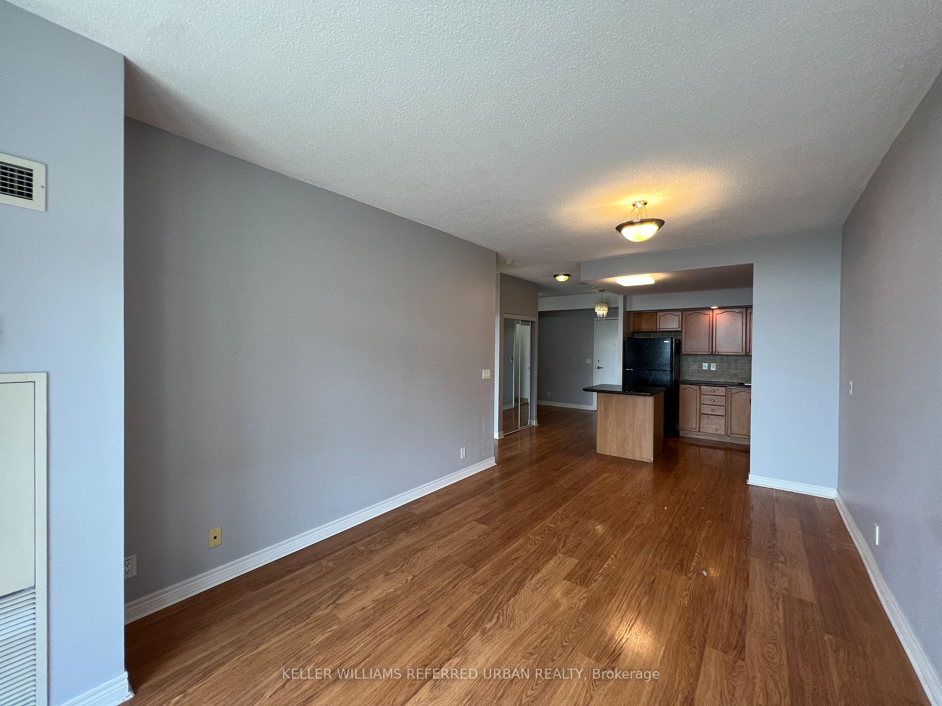 Photo 12 of Unit 907, 33 Cox Boulevard, Markham, Unionville — HOMEH