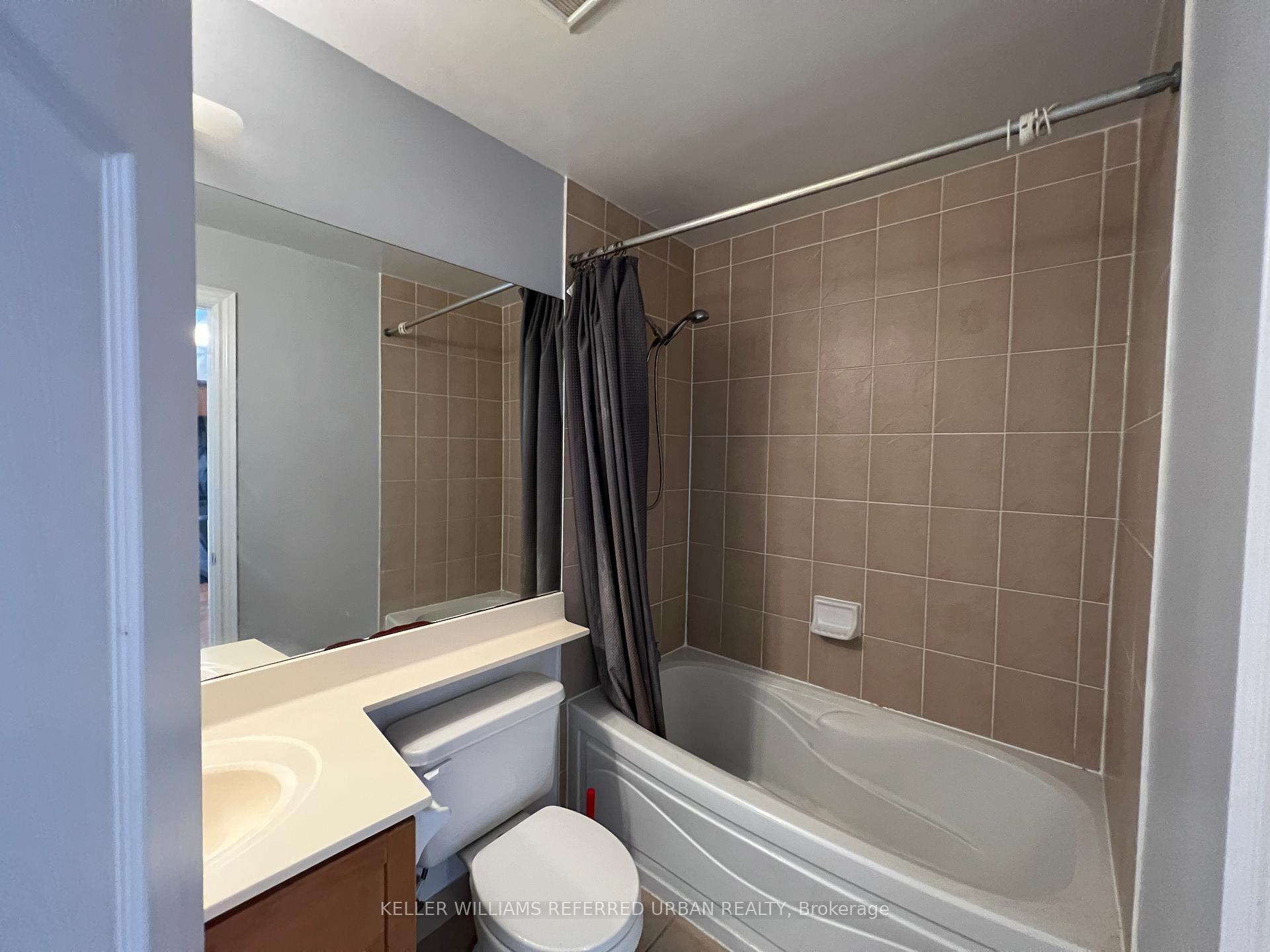 Photo 13 of Unit 907, 33 Cox Boulevard, Markham, Unionville — HOMEH