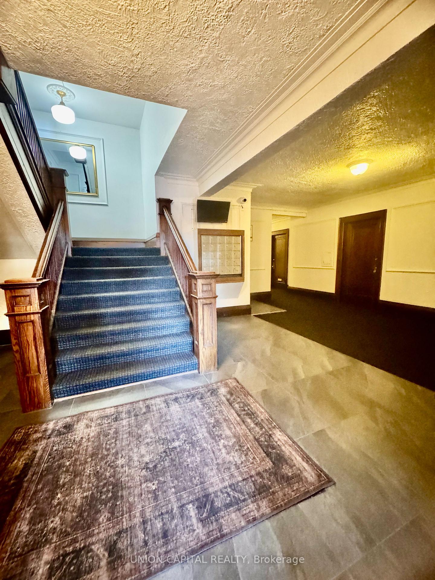Photo 2 of Unit 24, 285 King Street W, Hamilton, Central — HOMEH