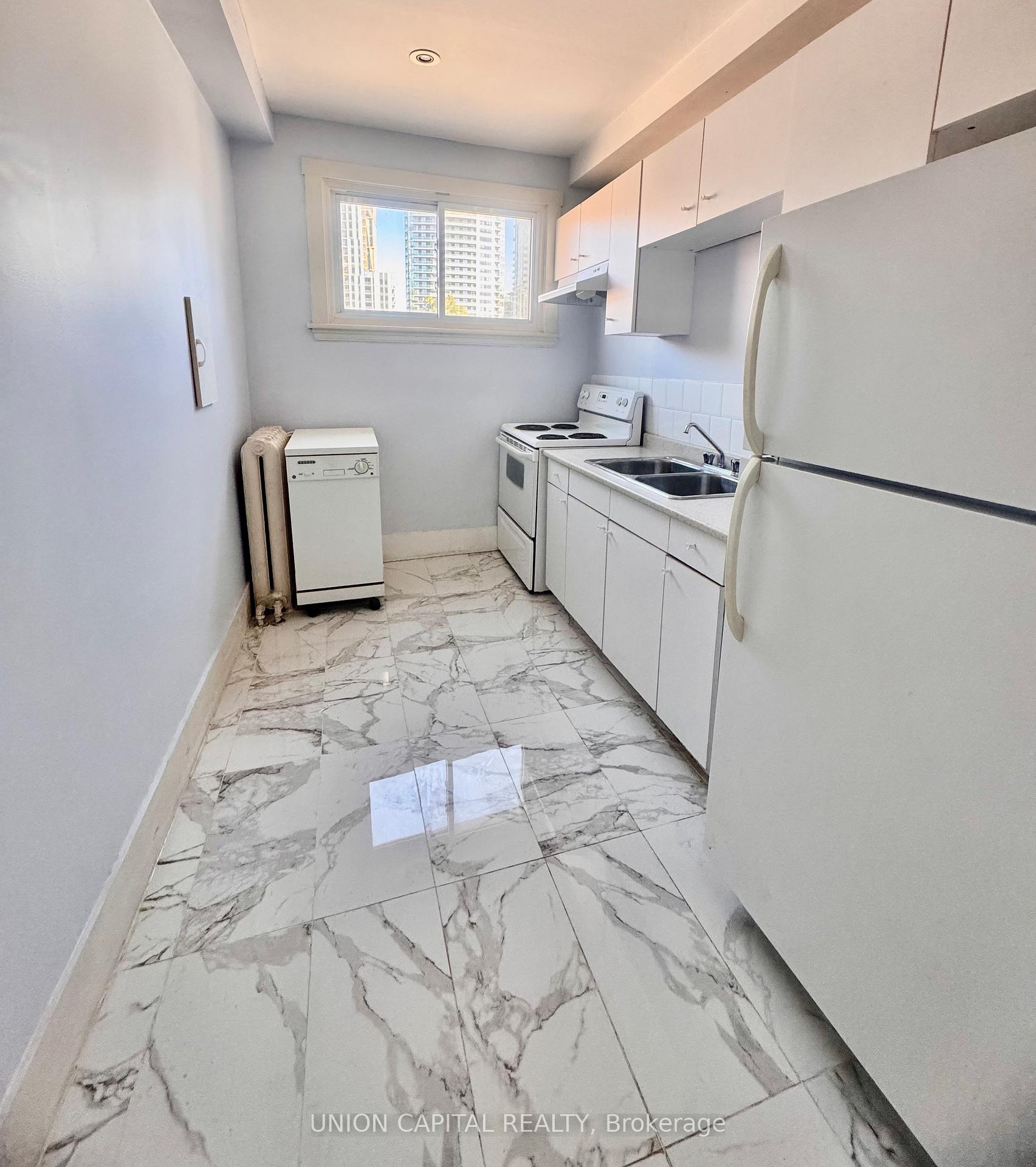 Photo 10 of Unit 24, 285 King Street W, Hamilton, Central — HOMEH