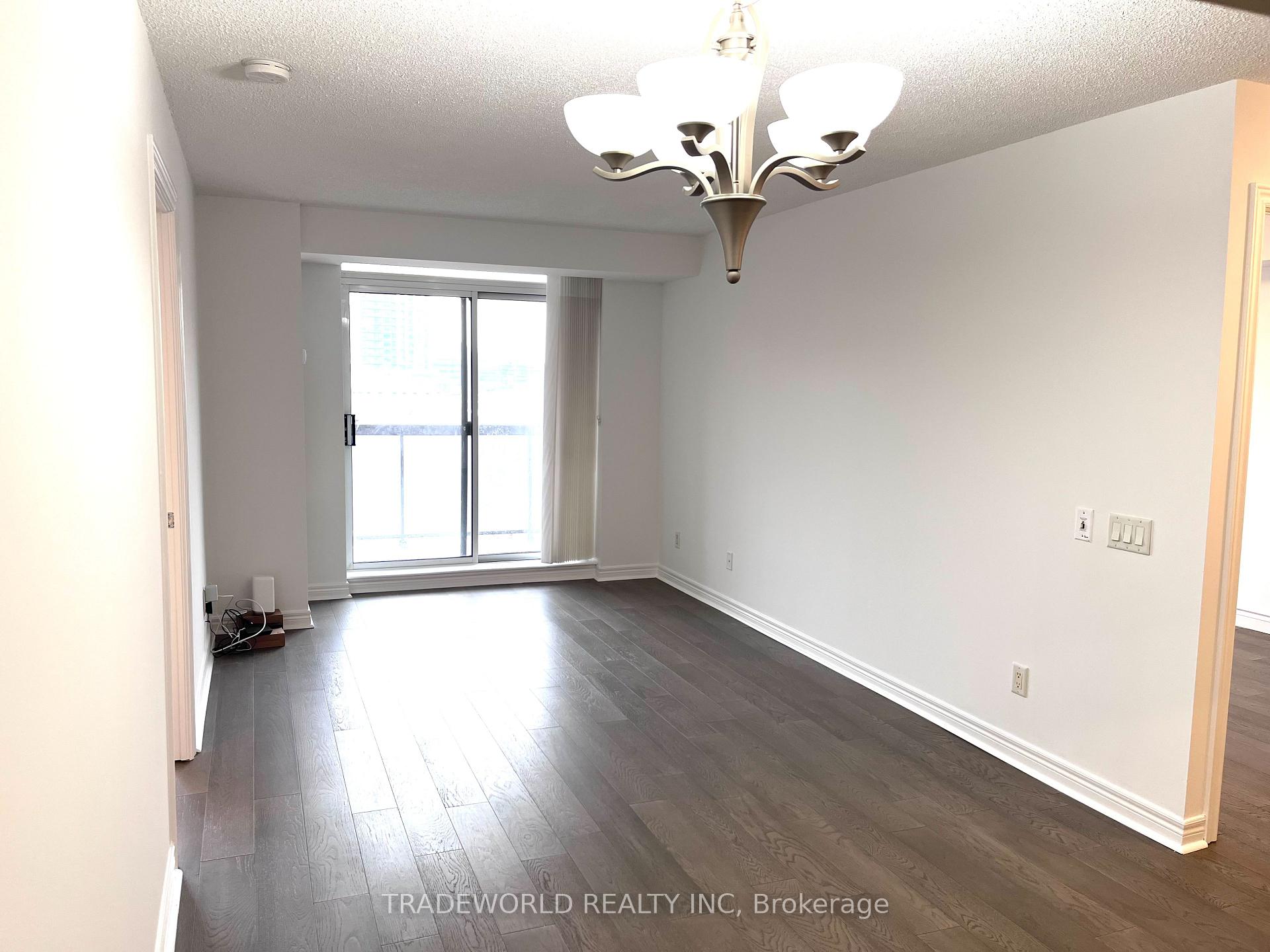 Photo 3 of Unit 706, 51 Times Avenue, Markham, Commerce Valley — HOMEH