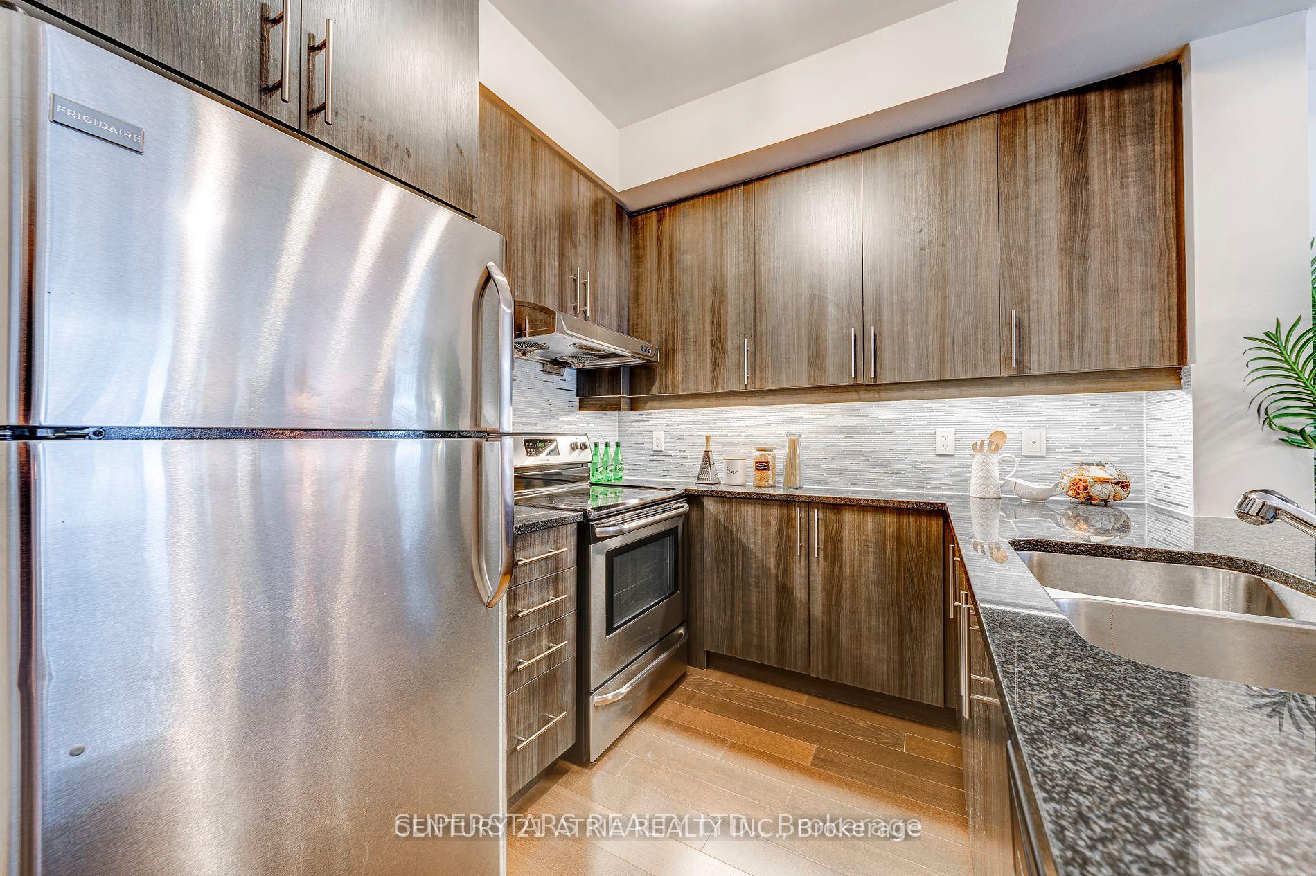 Photo 9 of Unit 311, 8110 Birchmount Road, Markham, Unionville — HOMEH