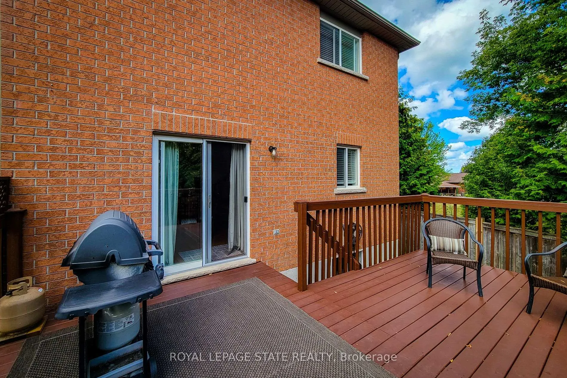 Photo 10 of Unit 9, 78 Peachwood Crescent, Hamilton, Stoney Creek — HOMEH