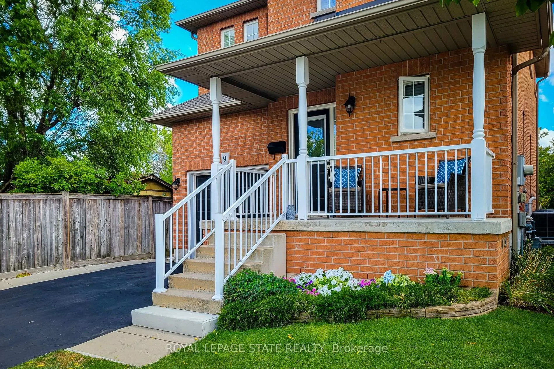 Photo 14 of Unit 9, 78 Peachwood Crescent, Hamilton, Stoney Creek — HOMEH