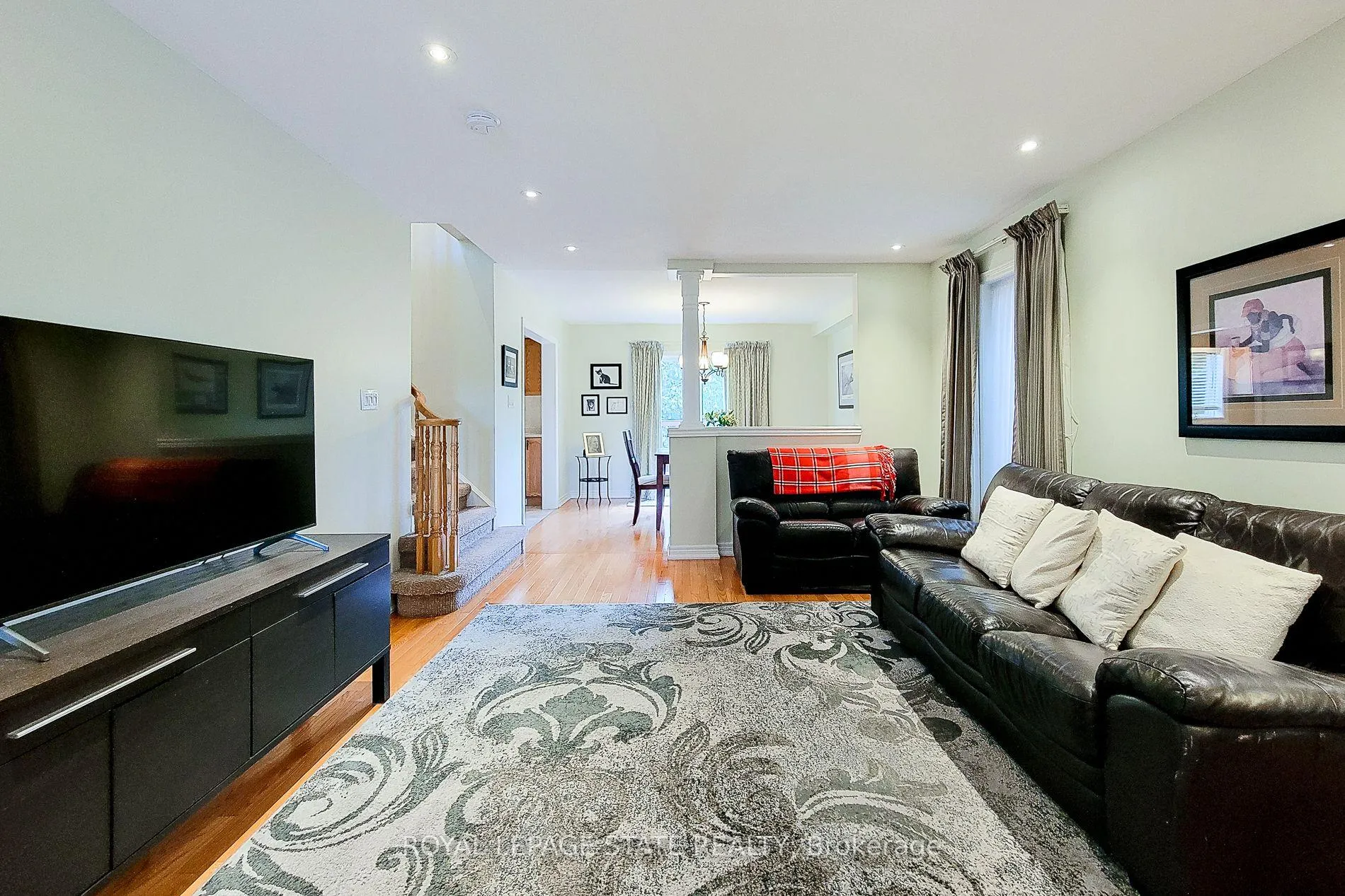 Photo 19 of Unit 9, 78 Peachwood Crescent, Hamilton, Stoney Creek — HOMEH