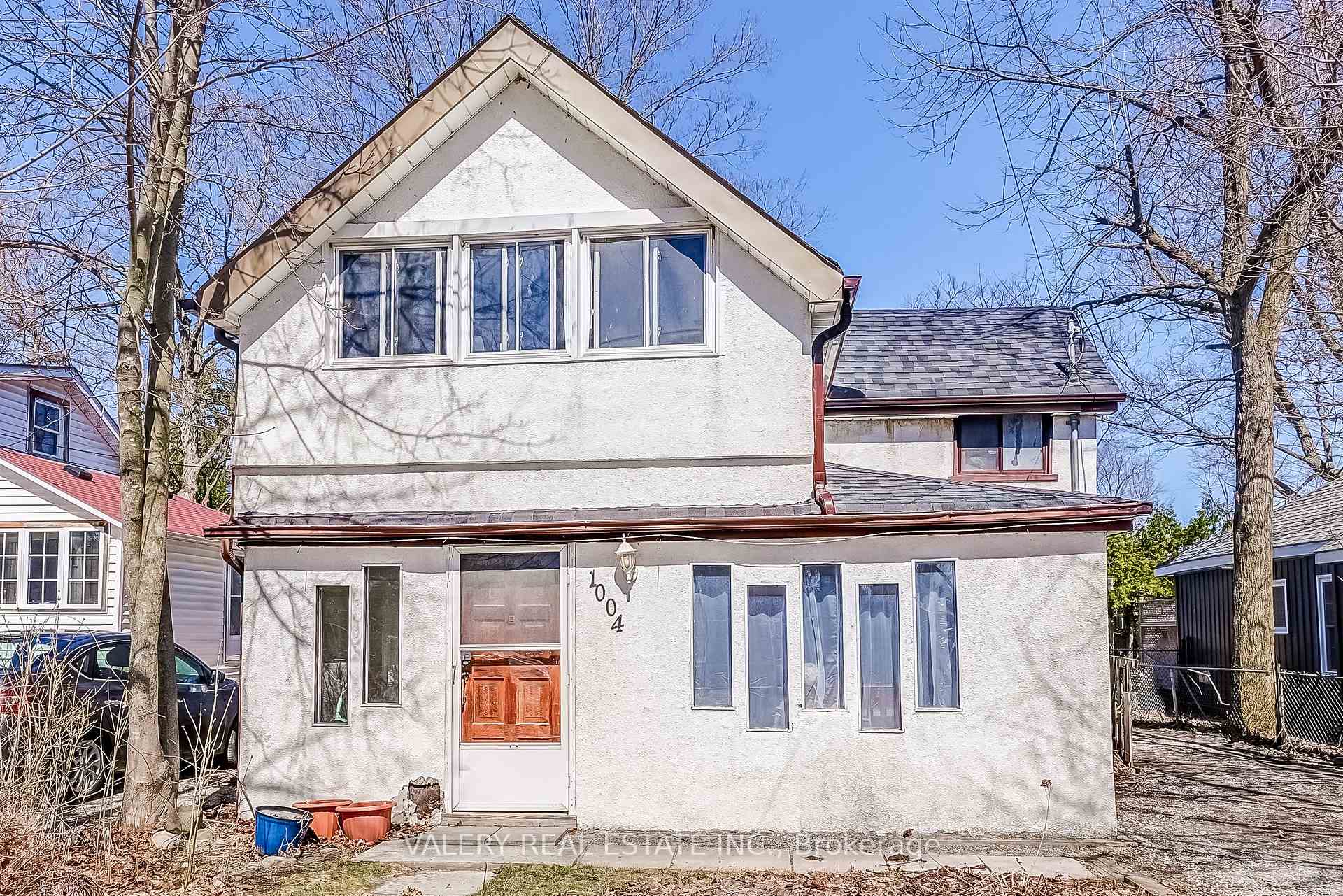 Photo 1 of 1004 Lake Drive E, Georgina, Sutton & Jackson's Point — HOMEH