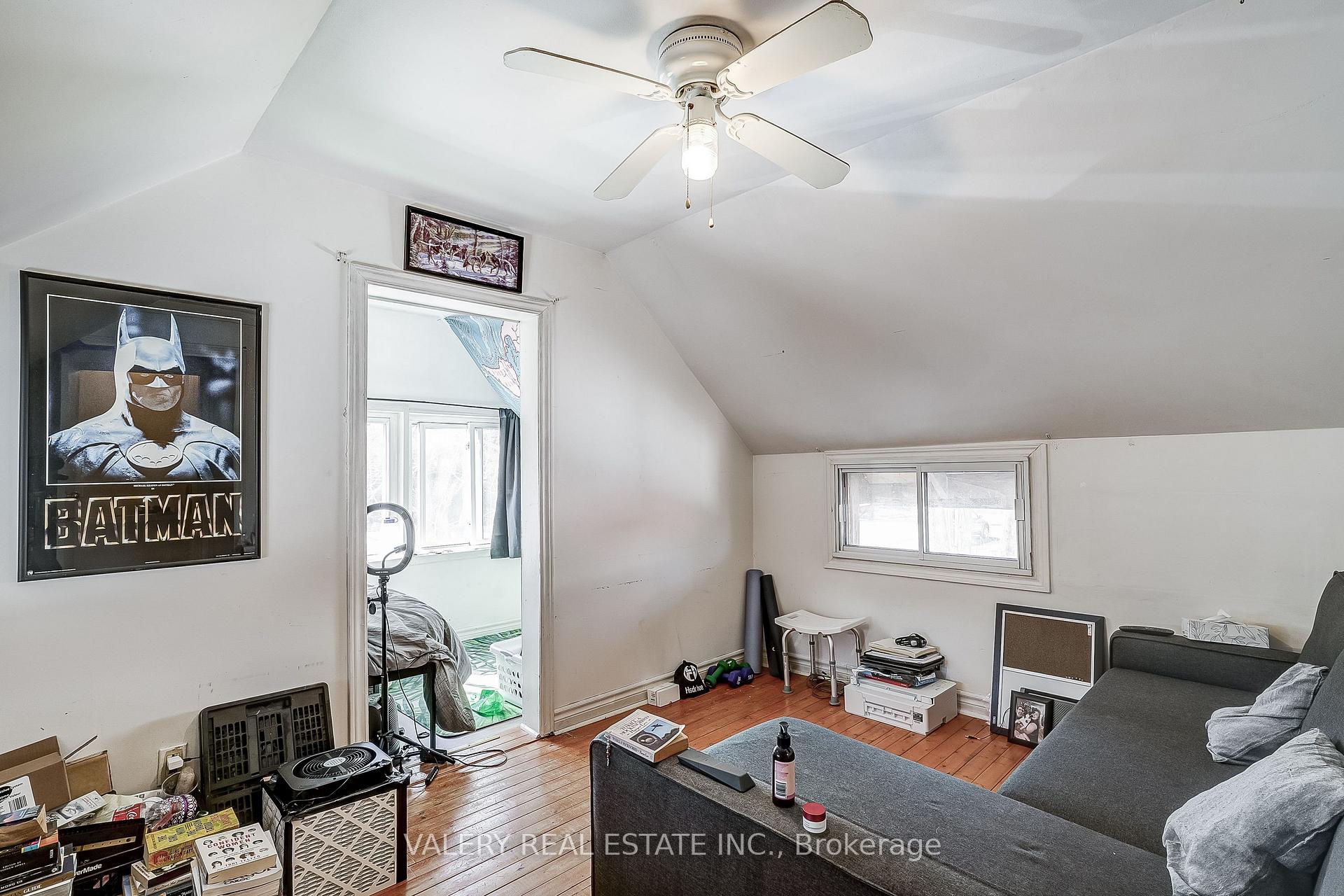 Photo 6 of 1004 Lake Drive E, Georgina, Sutton & Jackson's Point — HOMEH