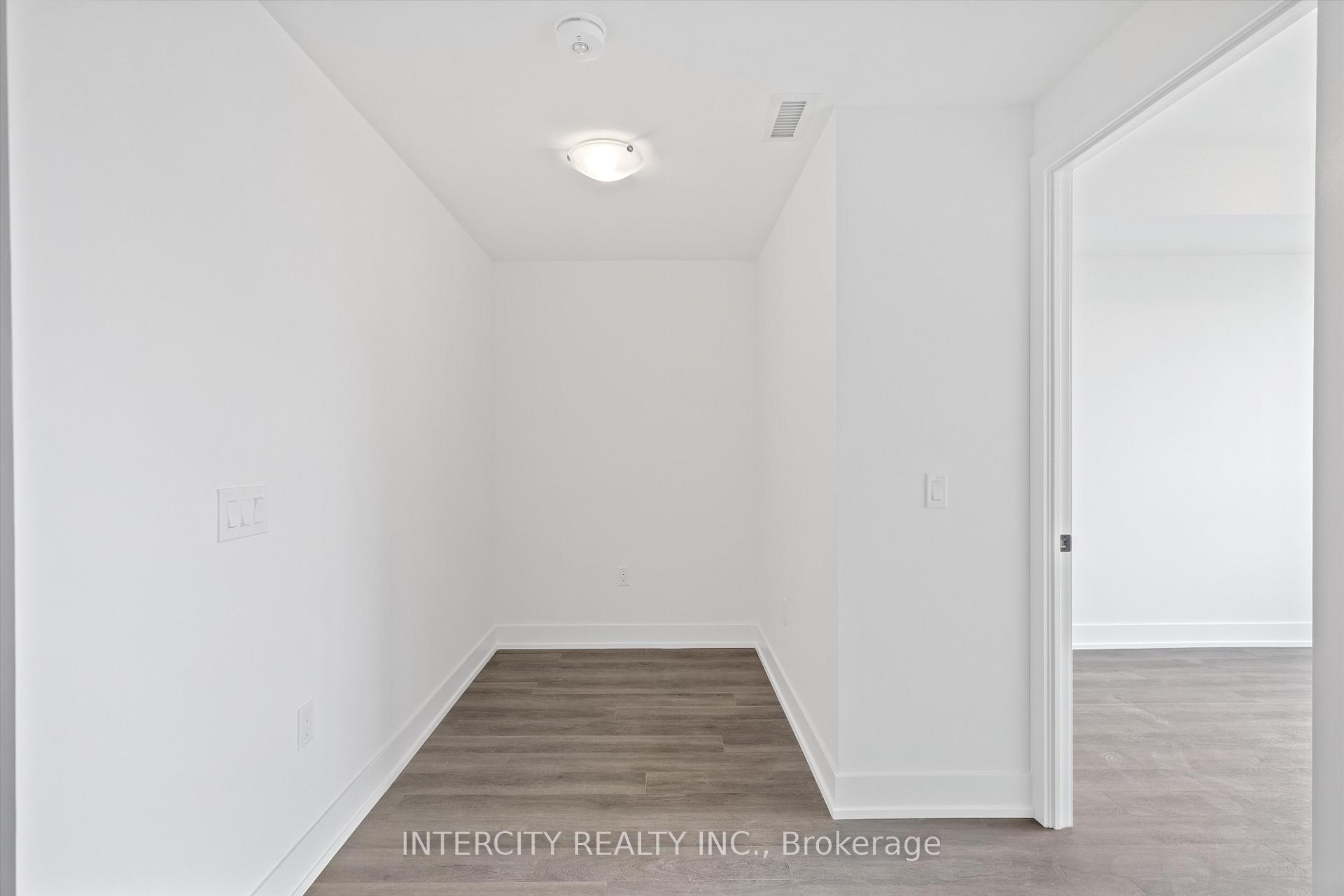 Photo 12 of Unit 420, 2075 King Road, King, King City — HOMEH