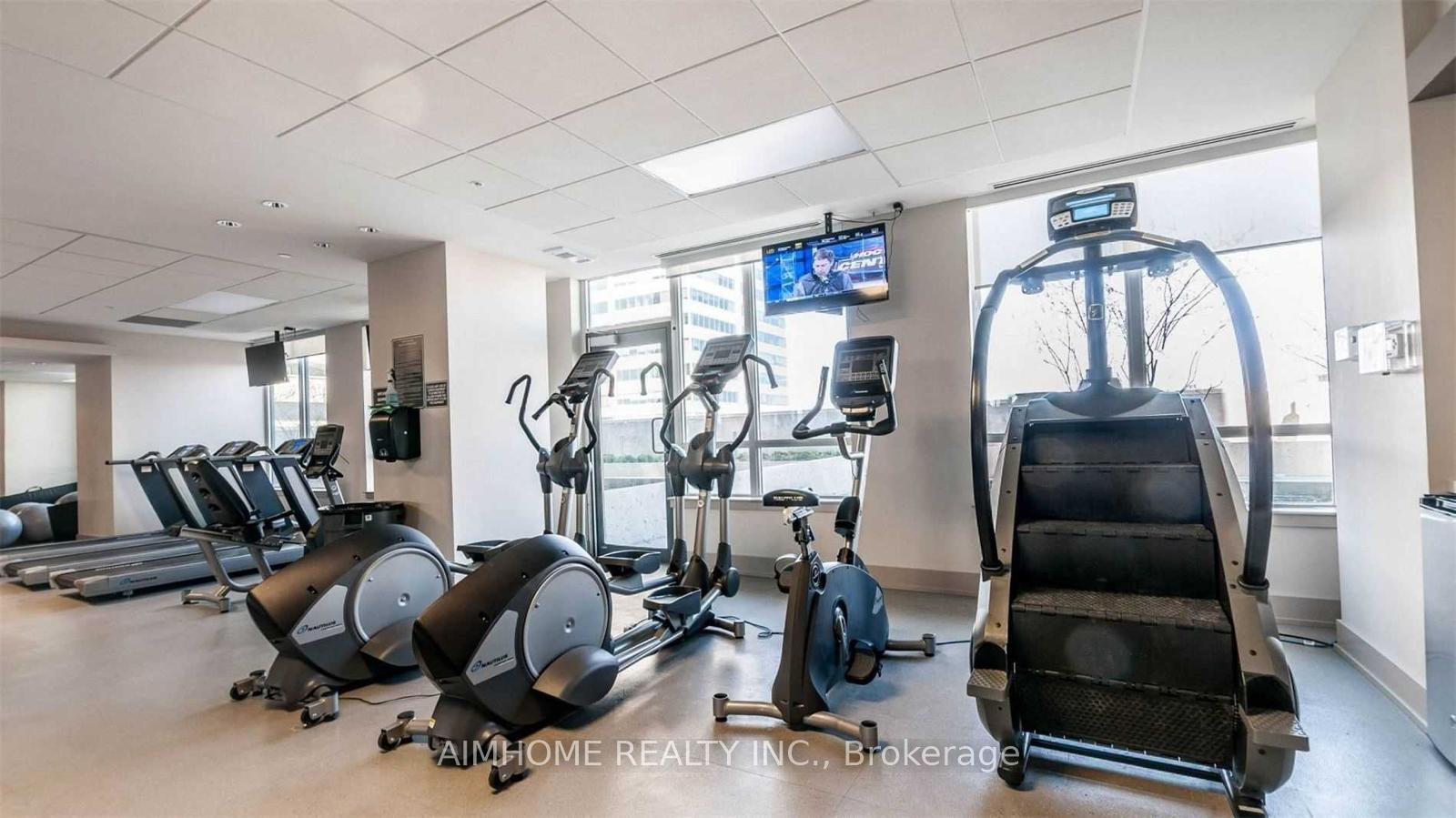 Photo 16 of Unit PH101, 7171 Yonge Street, Markham, Grandview — HOMEH