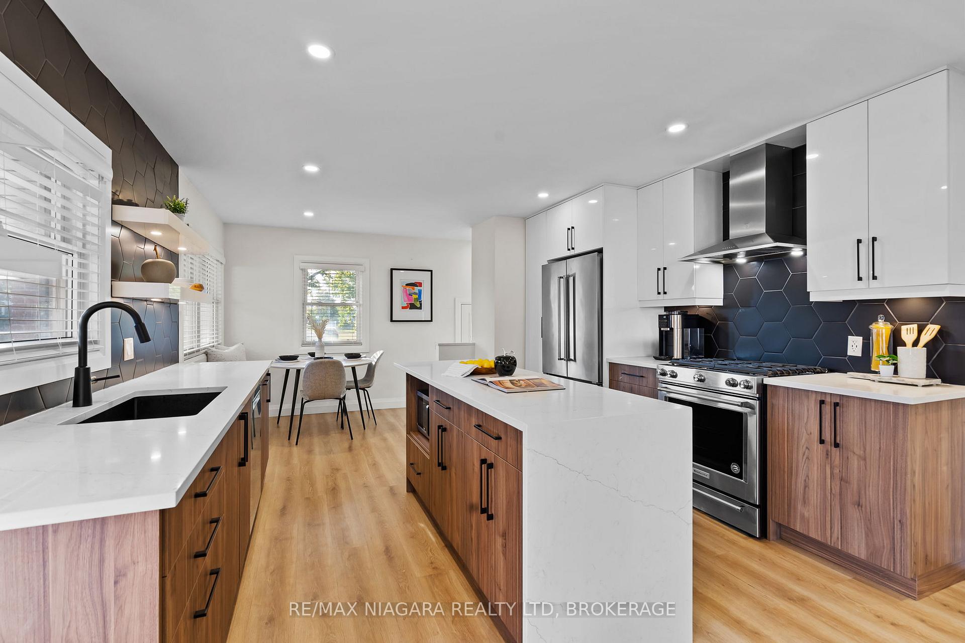 Photo 7 of 38 Stewart Street, Grimsby, Grimsby Beach — HOMEH