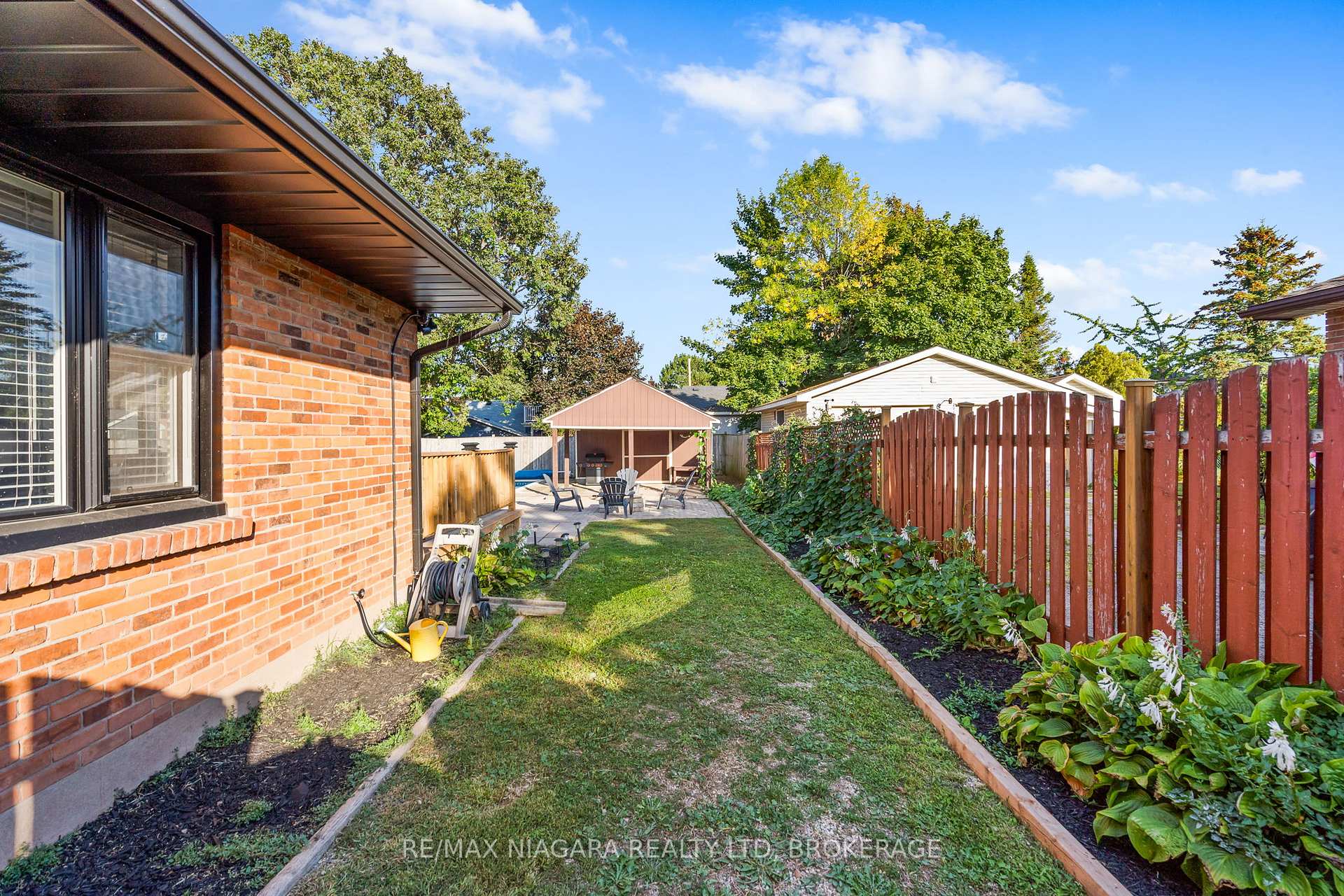 Photo 30 of 38 Stewart Street, Grimsby, Grimsby Beach — HOMEH