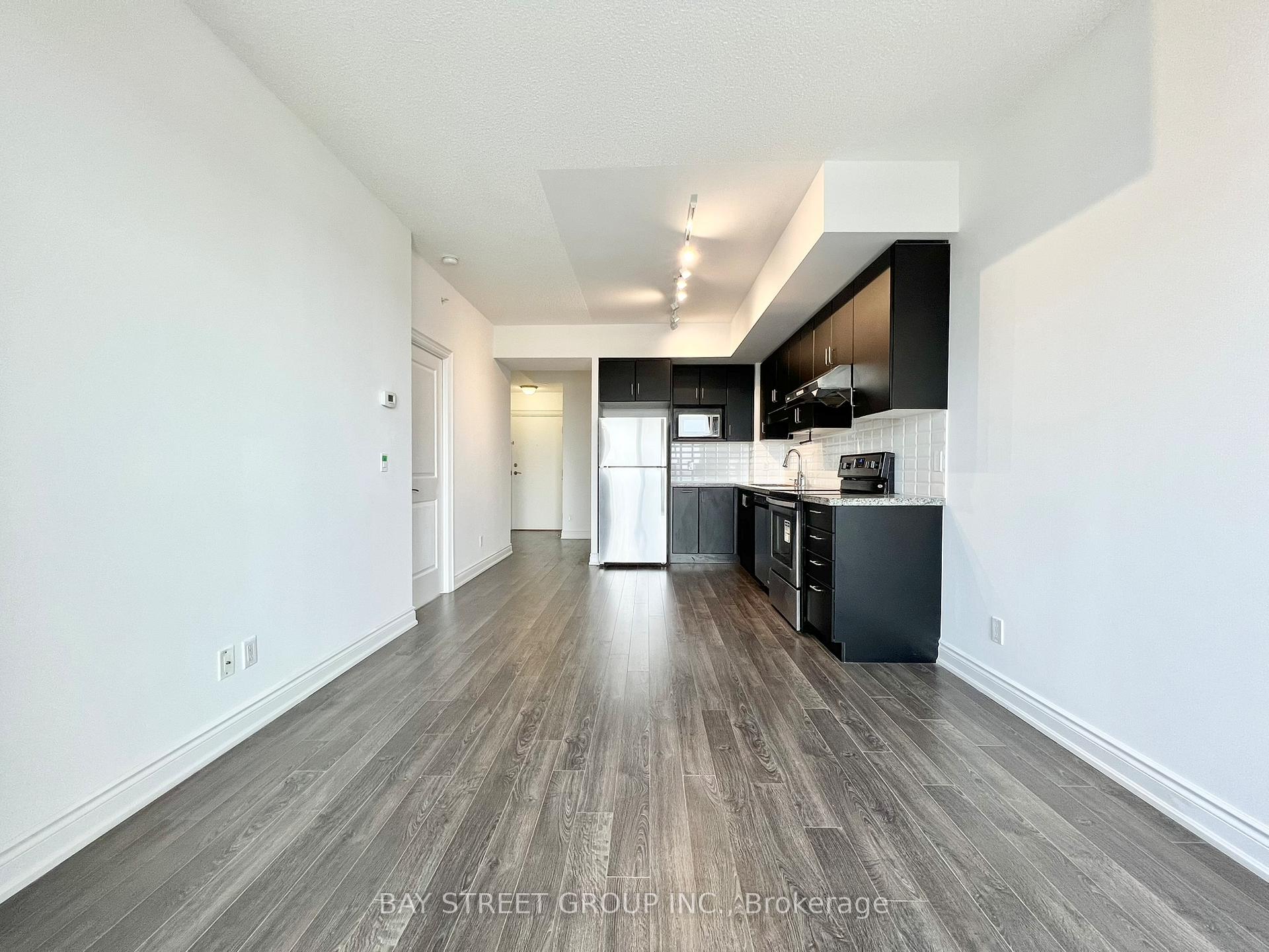 Photo 17 of Unit 1601, 38 Cedarland Drive, Markham, Unionville — HOMEH