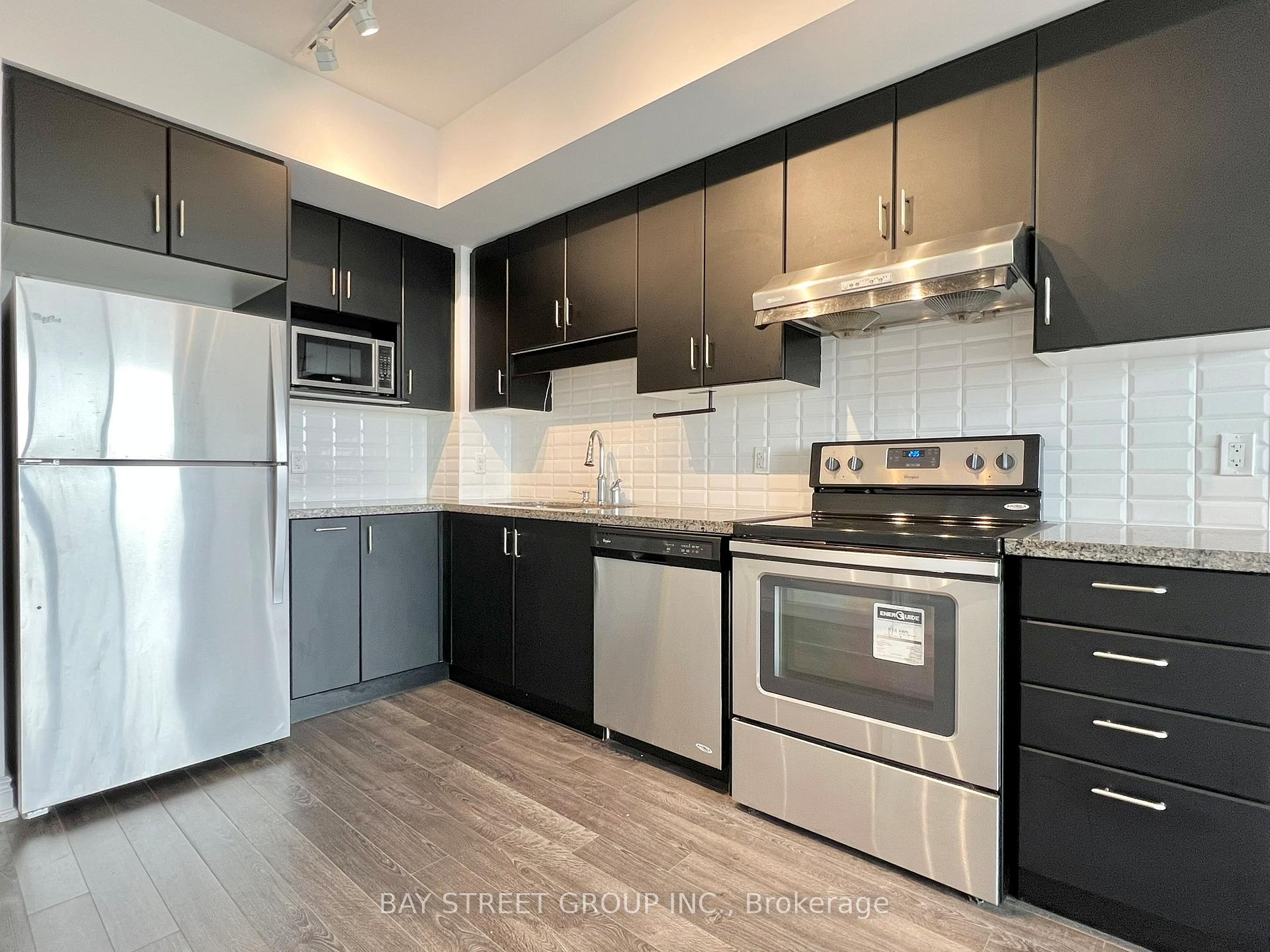 Photo 14 of Unit 1601, 38 Cedarland Drive, Markham, Unionville — HOMEH