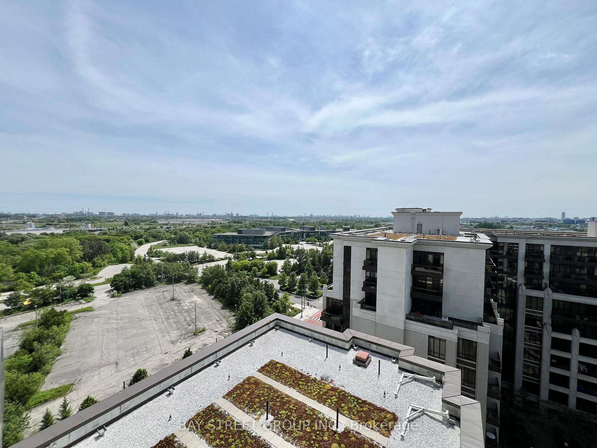 Photo 19 of Unit 1601, 38 Cedarland Drive, Markham, Unionville — HOMEH