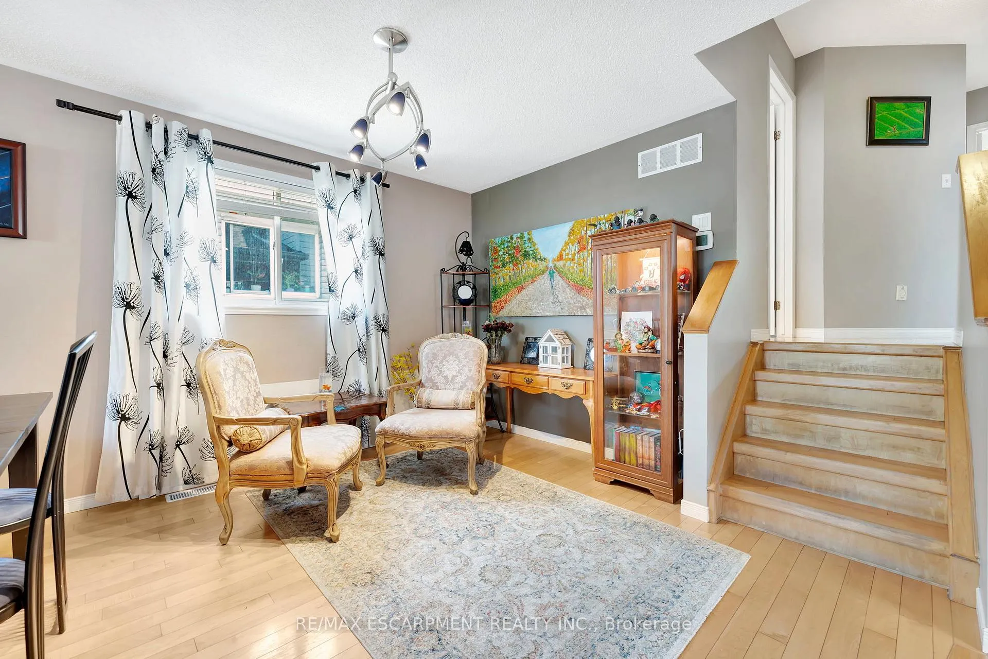 Photo 9 of 39 Marilyn Court, Hamilton, Ryckmans — HOMEH
