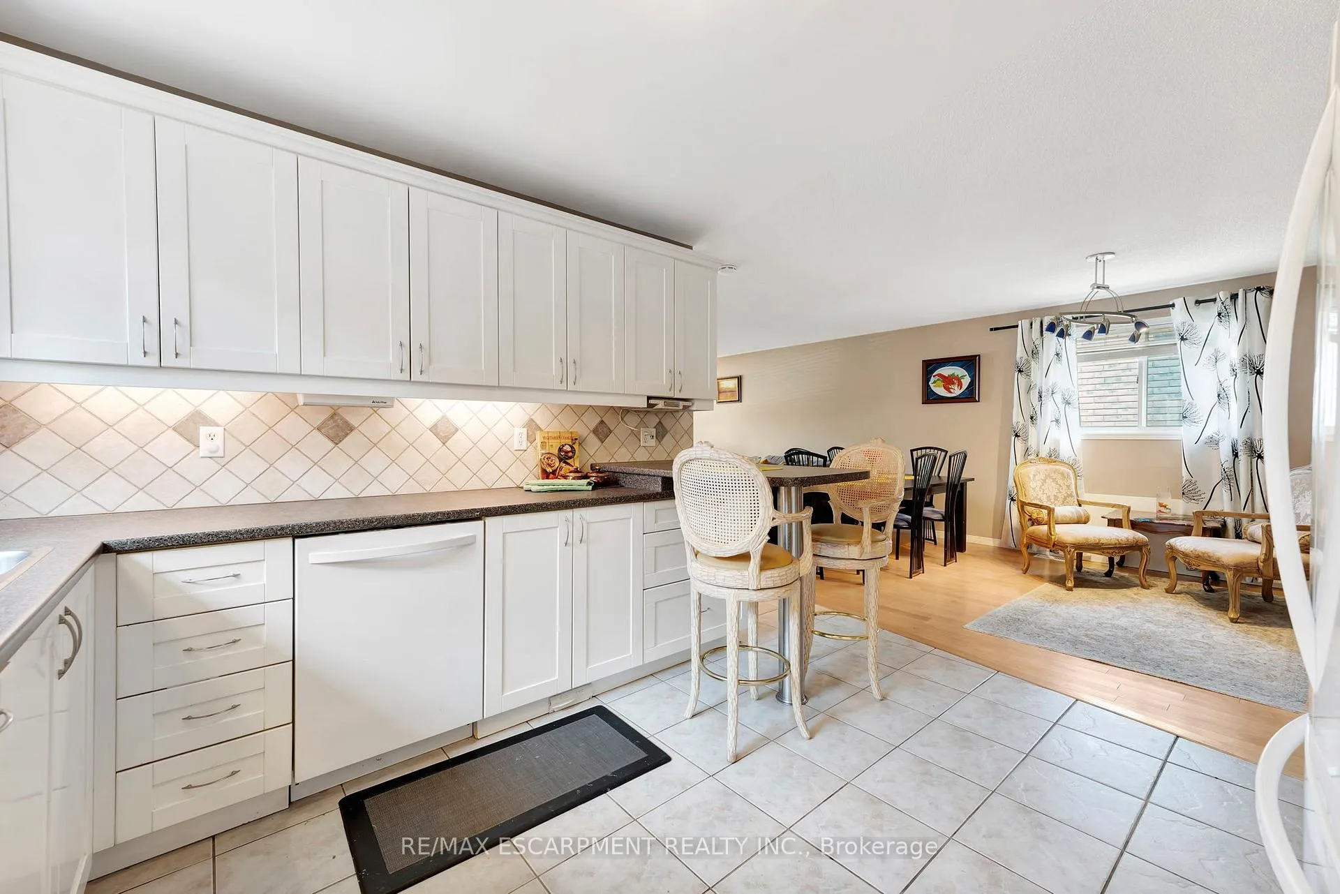 Photo 13 of 39 Marilyn Court, Hamilton, Ryckmans — HOMEH