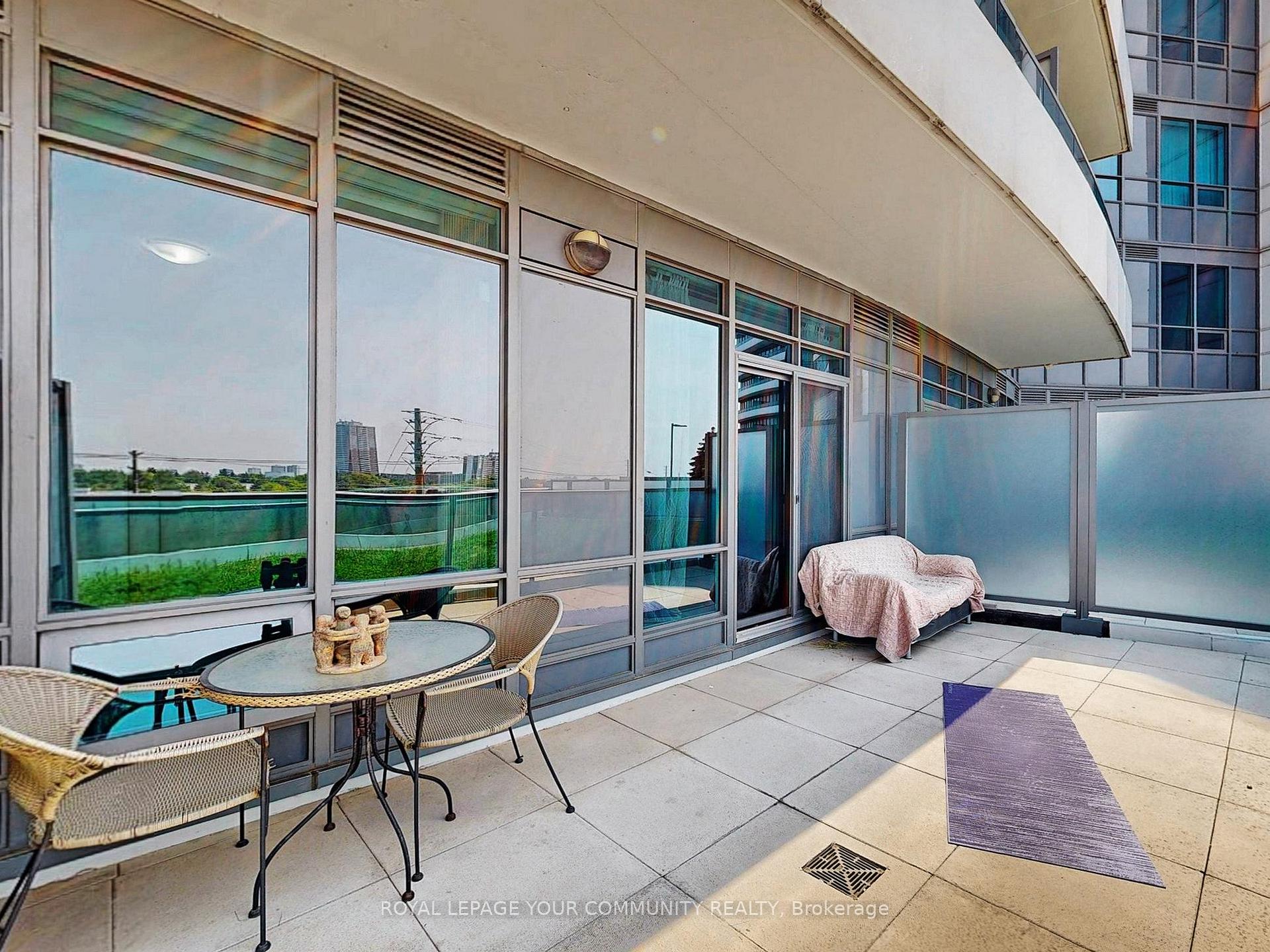 Photo 16 of Unit 309, 7171 Yonge Street, Markham, Thornhill — HOMEH