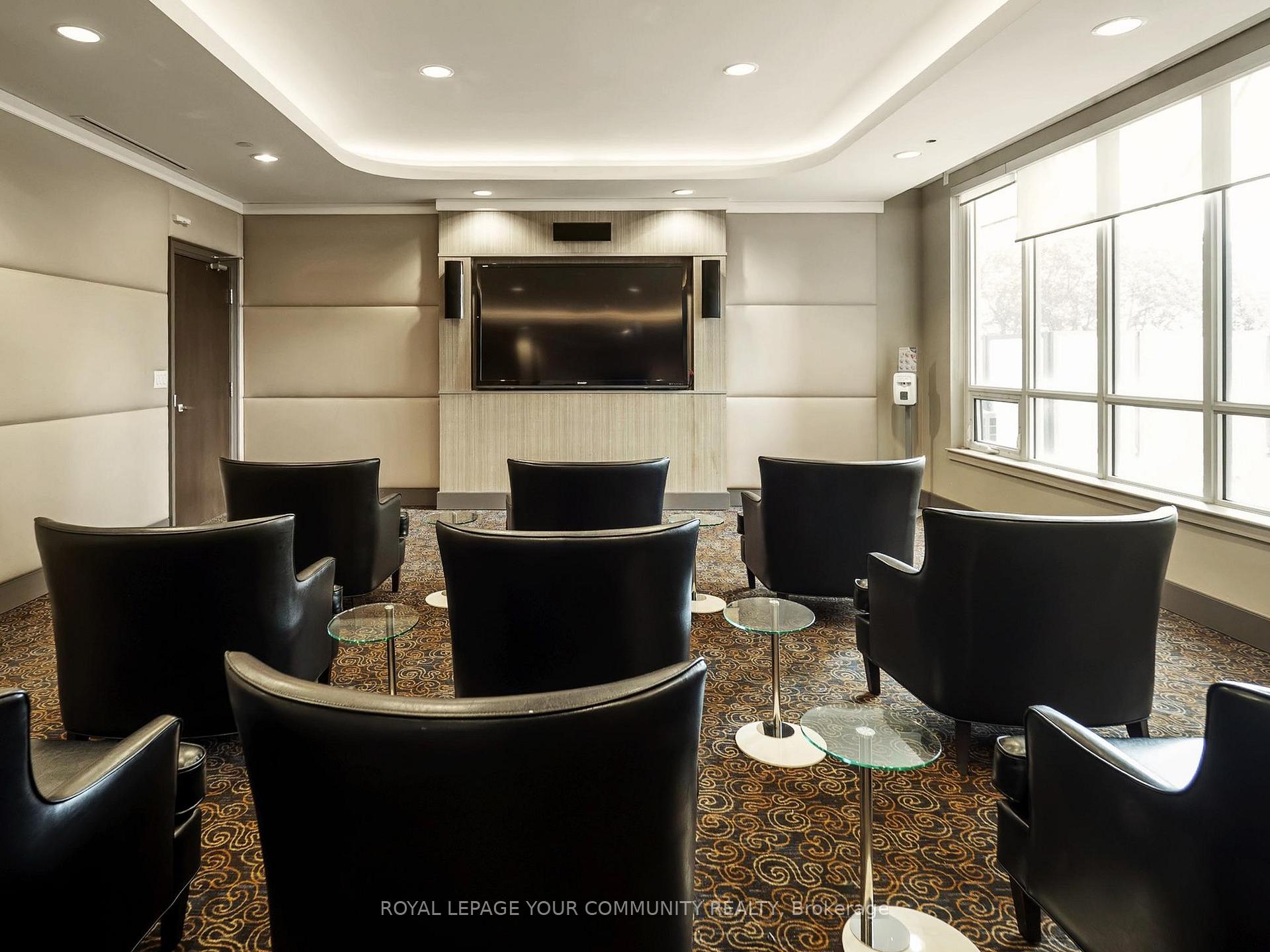 Photo 30 of Unit 309, 7171 Yonge Street, Markham, Thornhill — HOMEH
