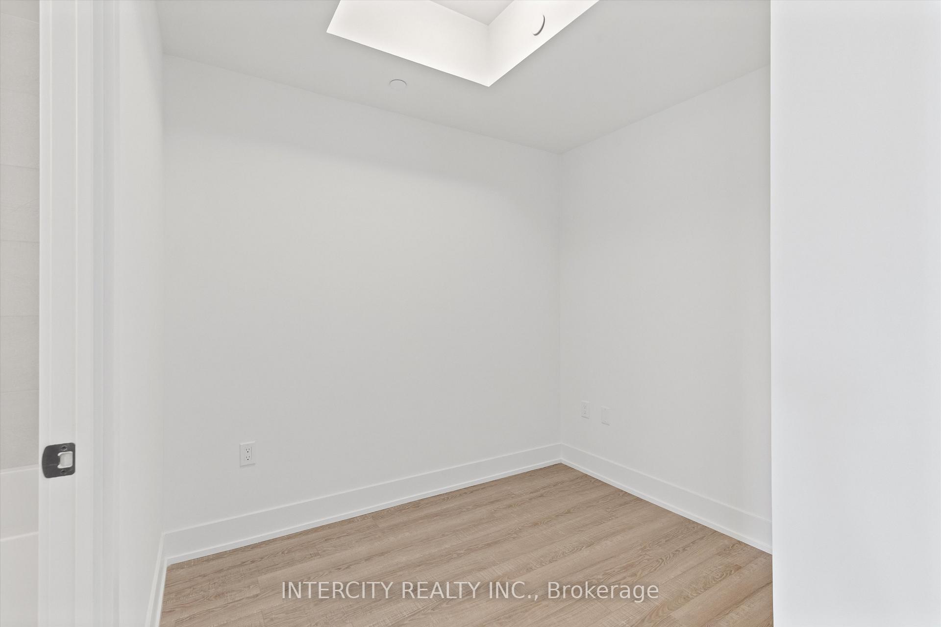 Photo 8 of Unit 228, 2075 King Road, King, King City — HOMEH