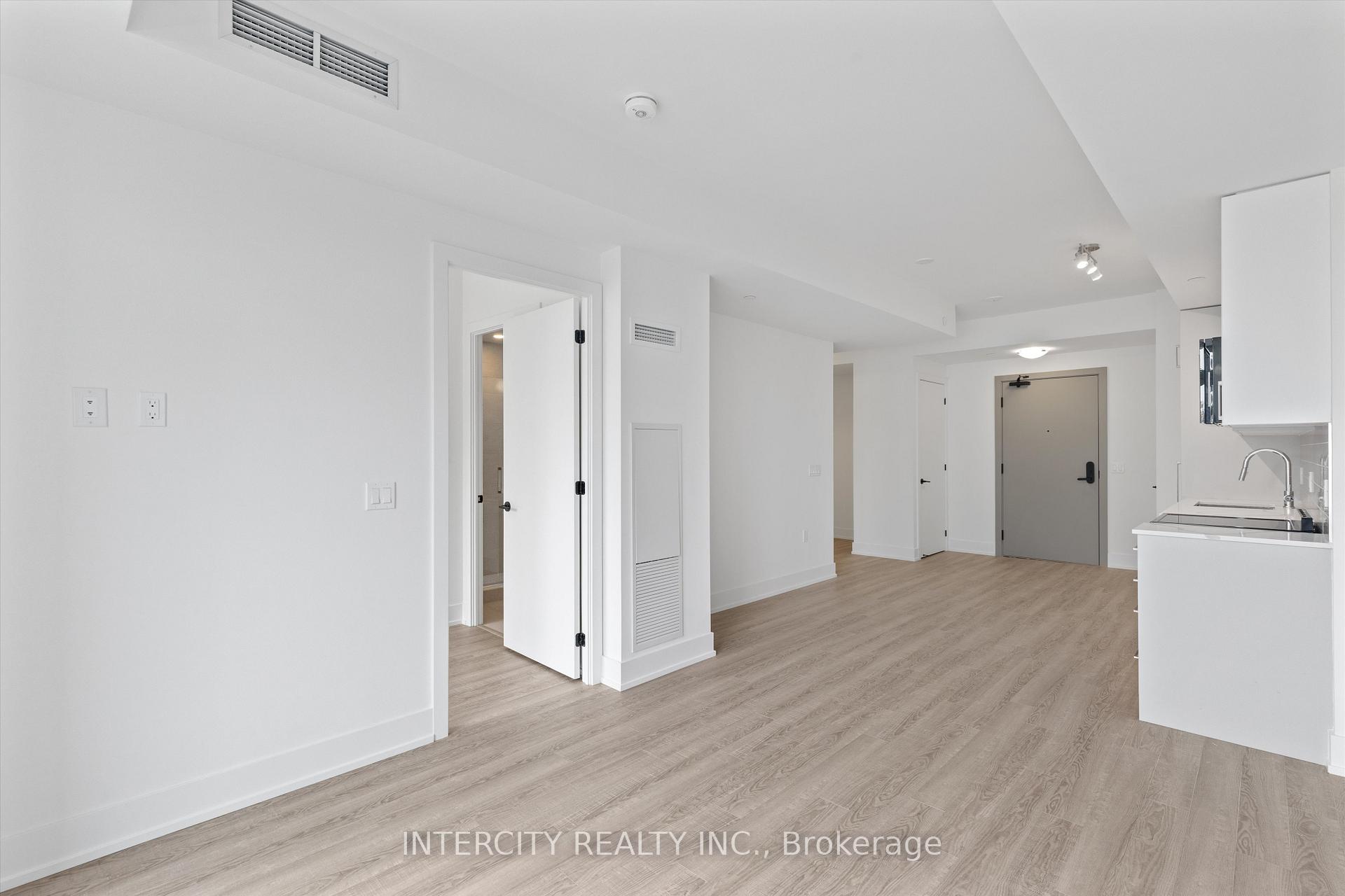 Photo 5 of Unit 228, 2075 King Road, King, King City — HOMEH