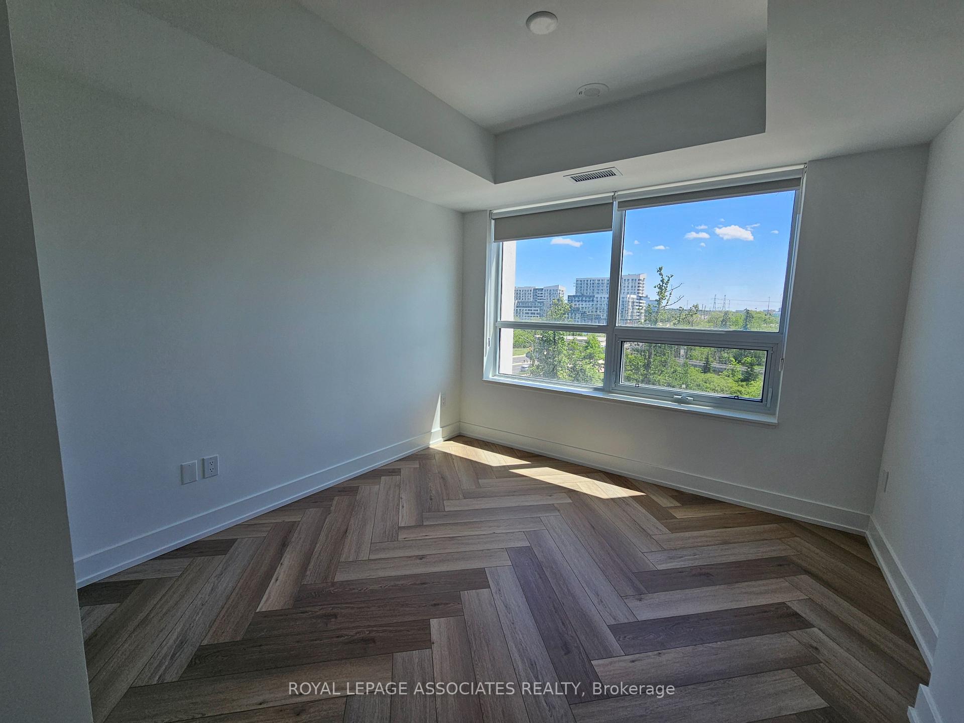 Photo 13 of Unit 717, 8 Cedarland Drive N, Markham, Unionville — HOMEH