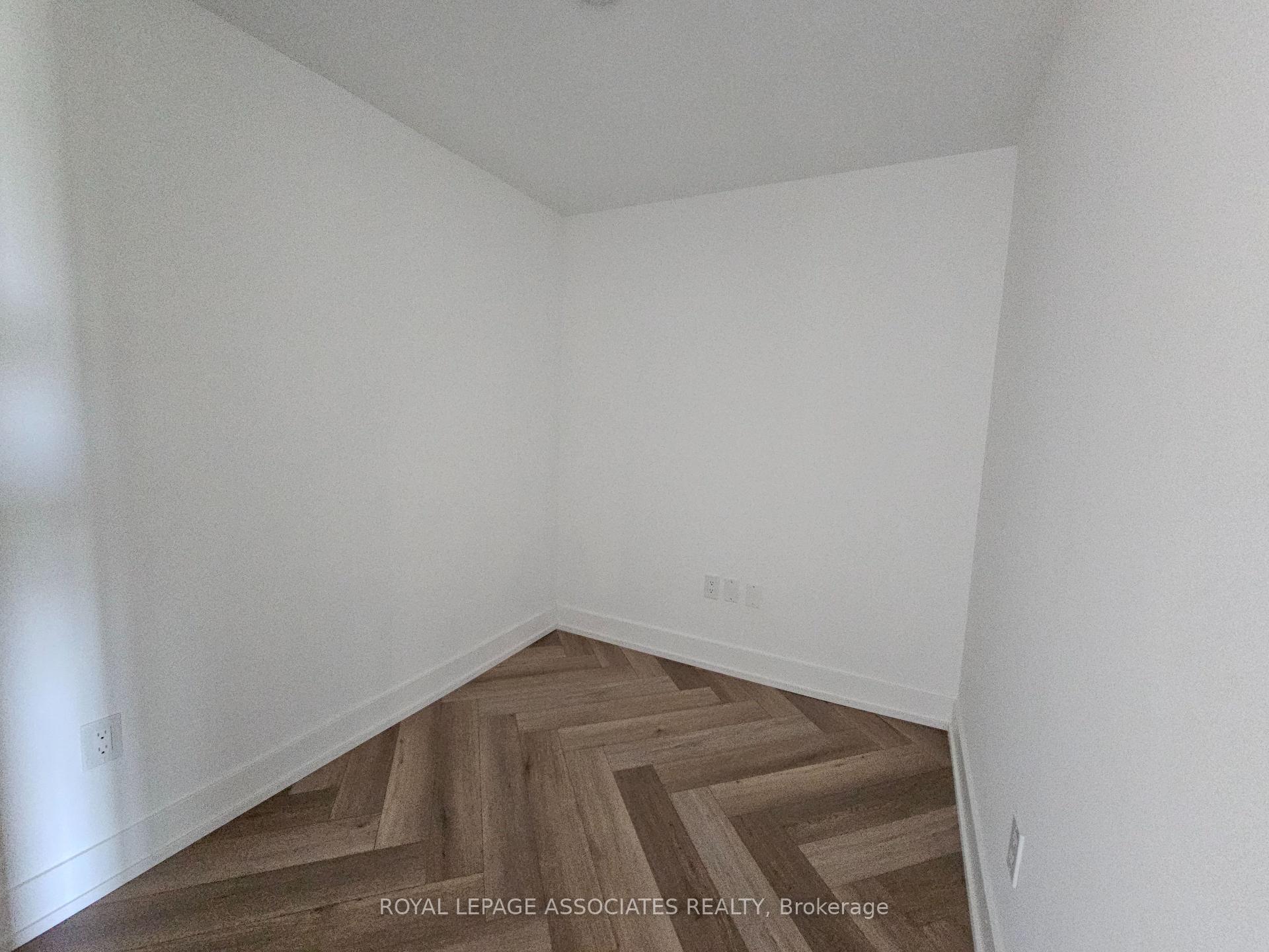 Photo 6 of Unit 717, 8 Cedarland Drive N, Markham, Unionville — HOMEH