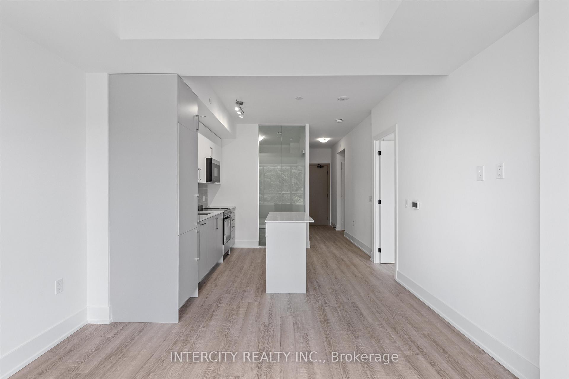 Photo 7 of Unit 219, 2075 King Road, King, King City — HOMEH