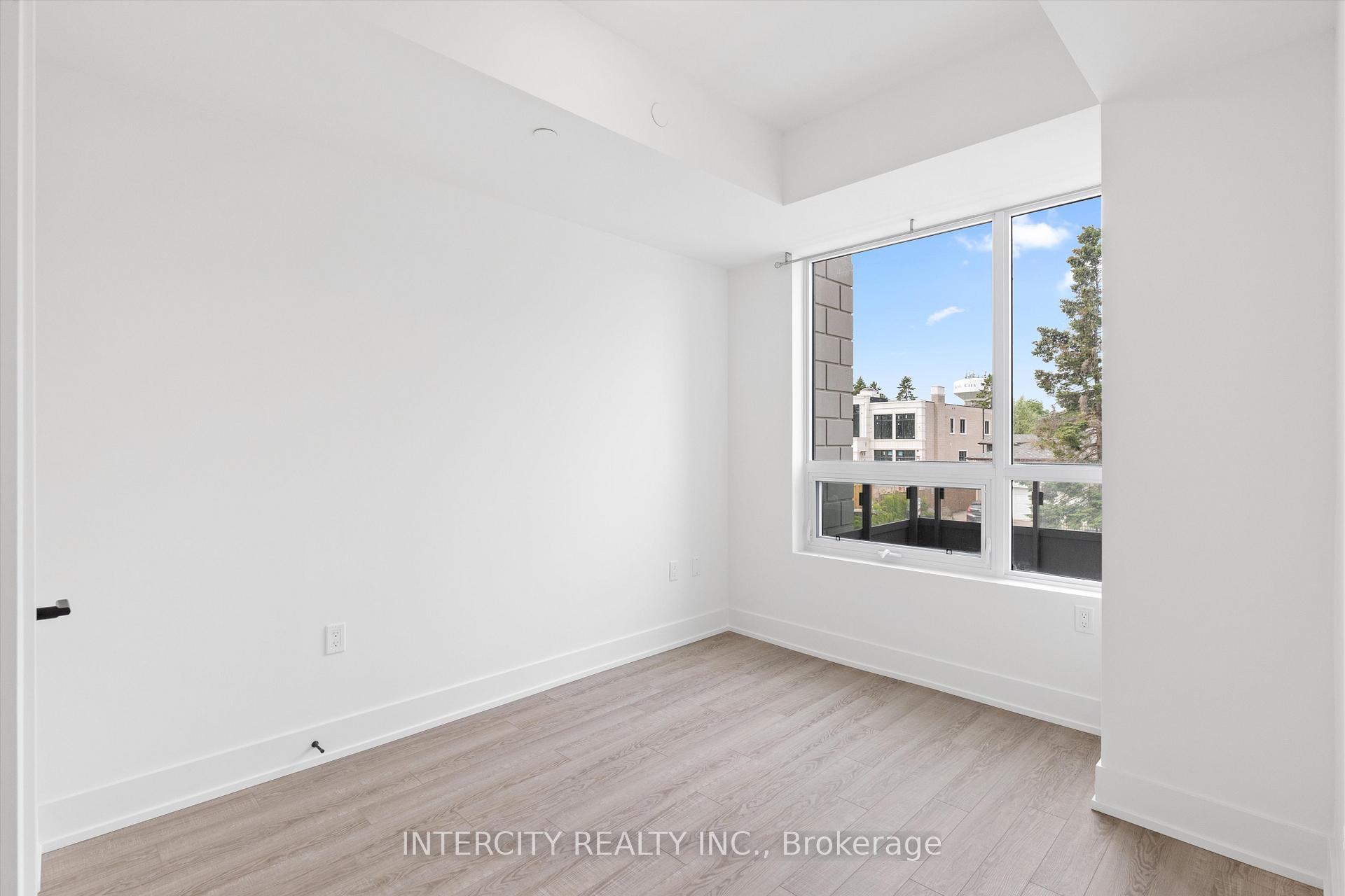 Photo 8 of Unit 219, 2075 King Road, King, King City — HOMEH