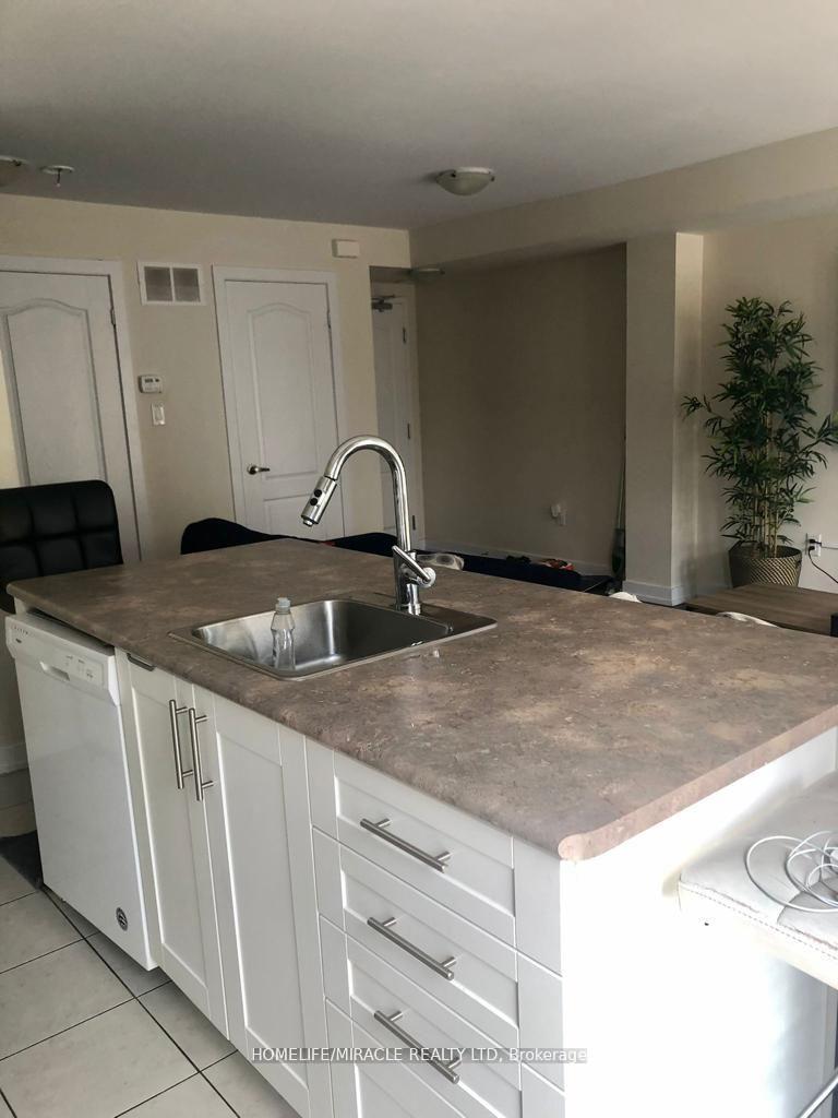 Photo 6 of Unit 2526, 30 Westmeath Lane, Markham, Cornell — HOMEH