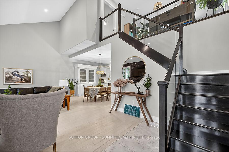 Photo 3 of 153 Blair Lane, Hamilton, Ancaster — HOMEH