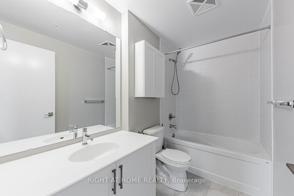 Photo 9 of Unit 215, 50 Ann Street, Caledon, Bolton West — HOMEH