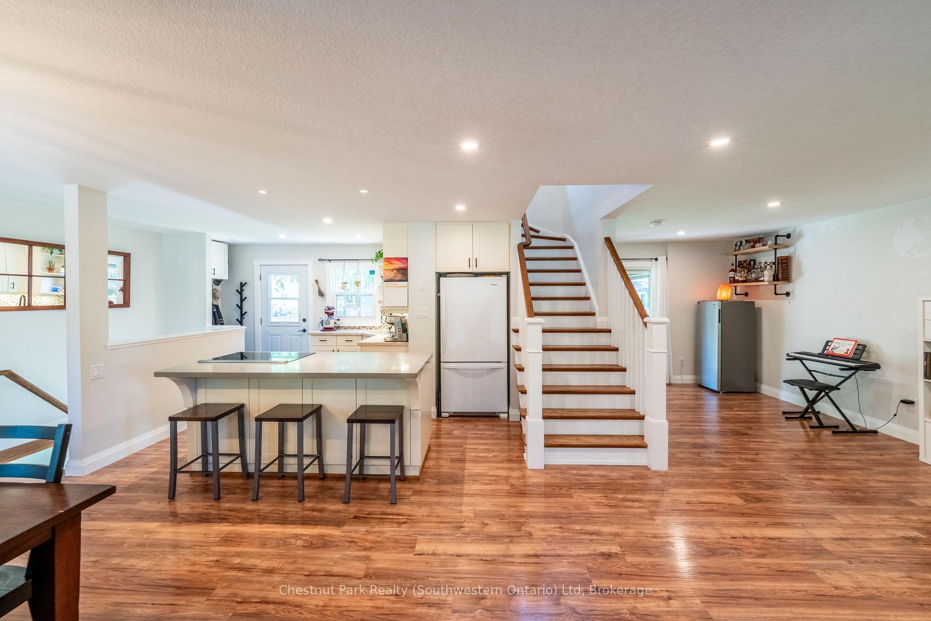 Photo 9 of 6 Goldie Avenue, Guelph, Junction/Onward Willow — HOMEH